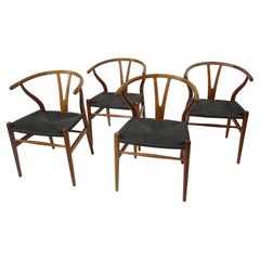 Sillas de comedor Wishbone de Hans Wegner para Carl Hansen Dinamarca