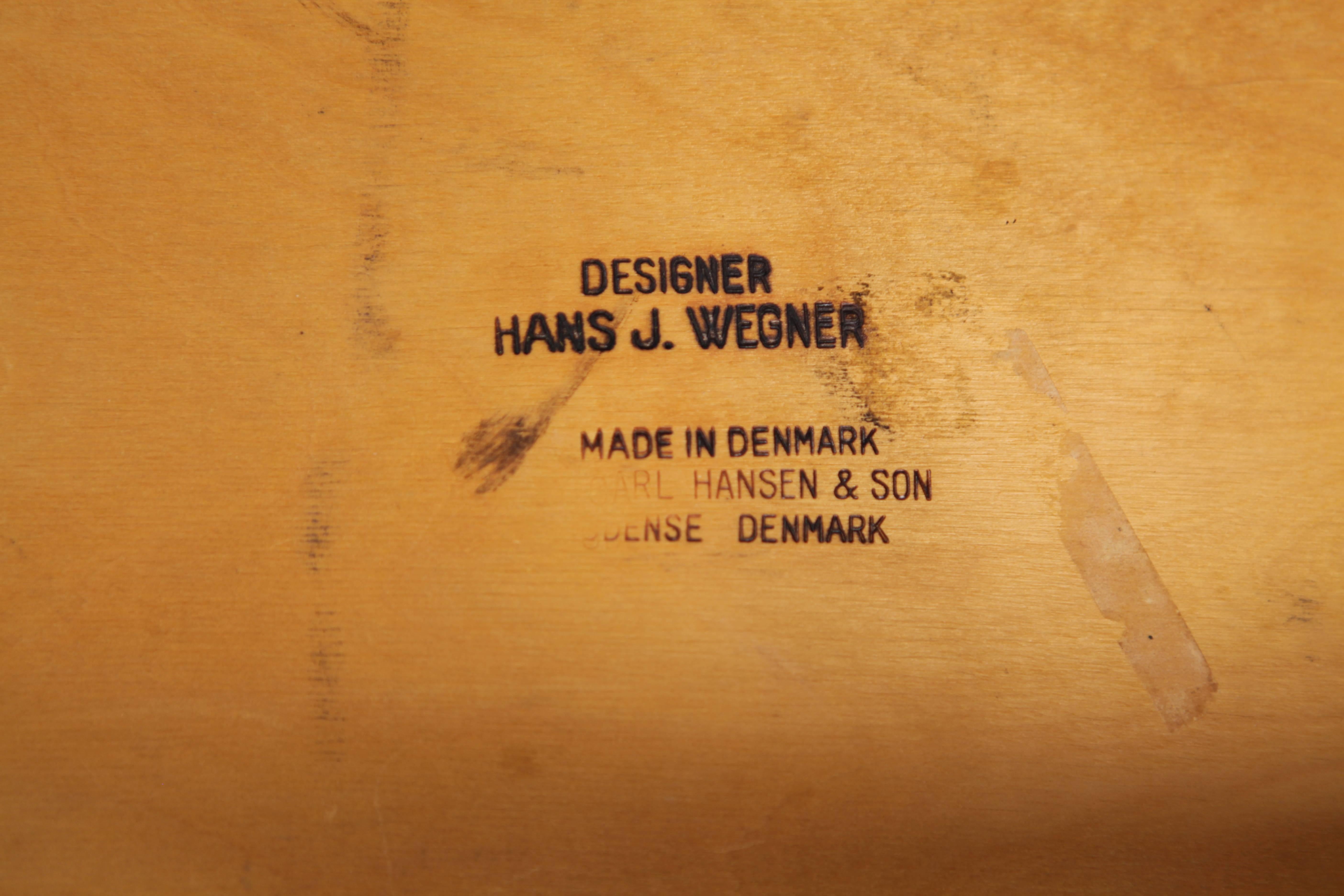 Hans Wegner, Yoke-Stuhl CH34, Eiche und schwarzes Leder 6