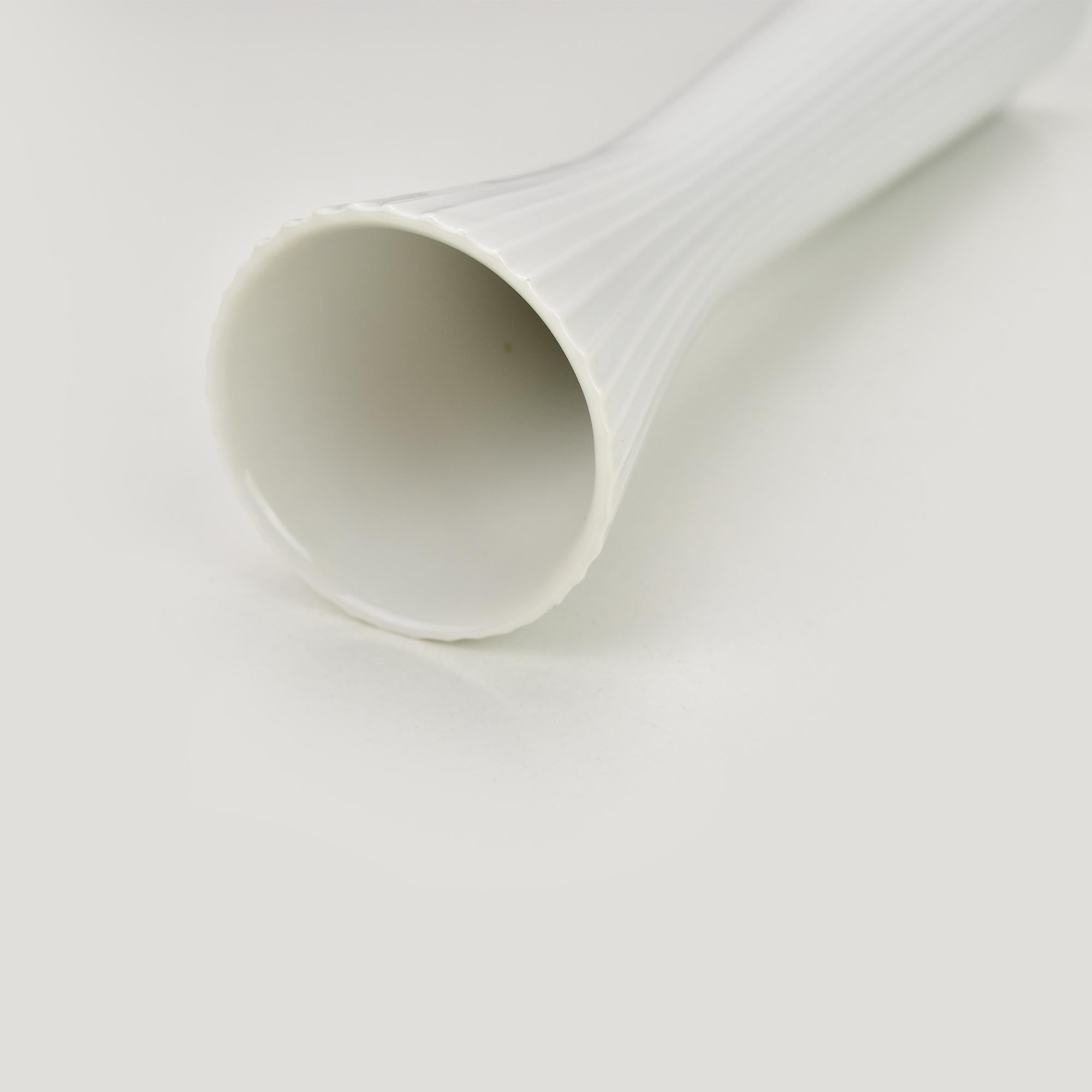 Hans Wohlrab Rosenthal Studio-Line ”Acropolis” Diabolo White Porcelain Vase In condizioni buone in vendita a Bad Säckingen, DE