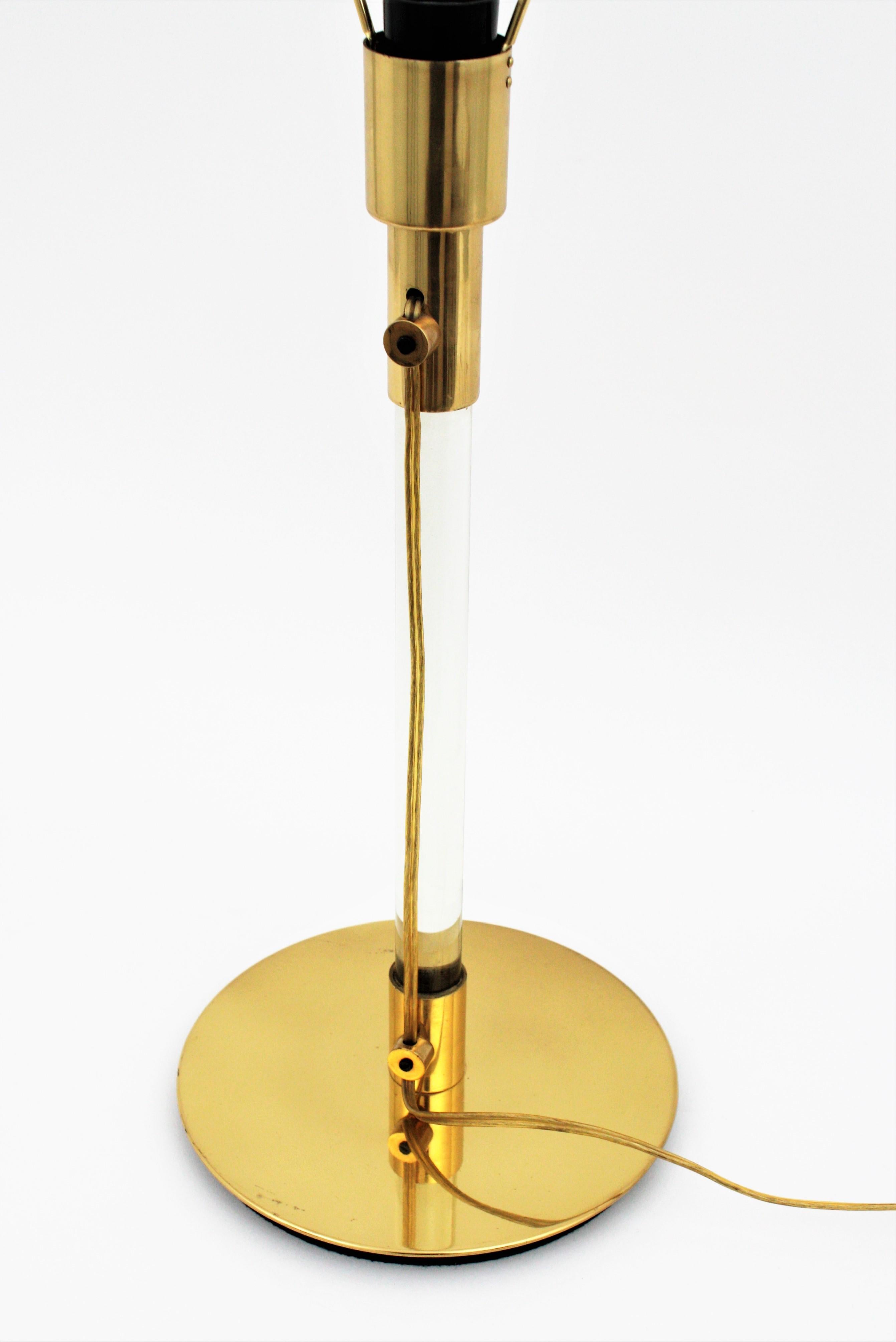 Hansen Glass and Brass Table Lamp For Sale 4