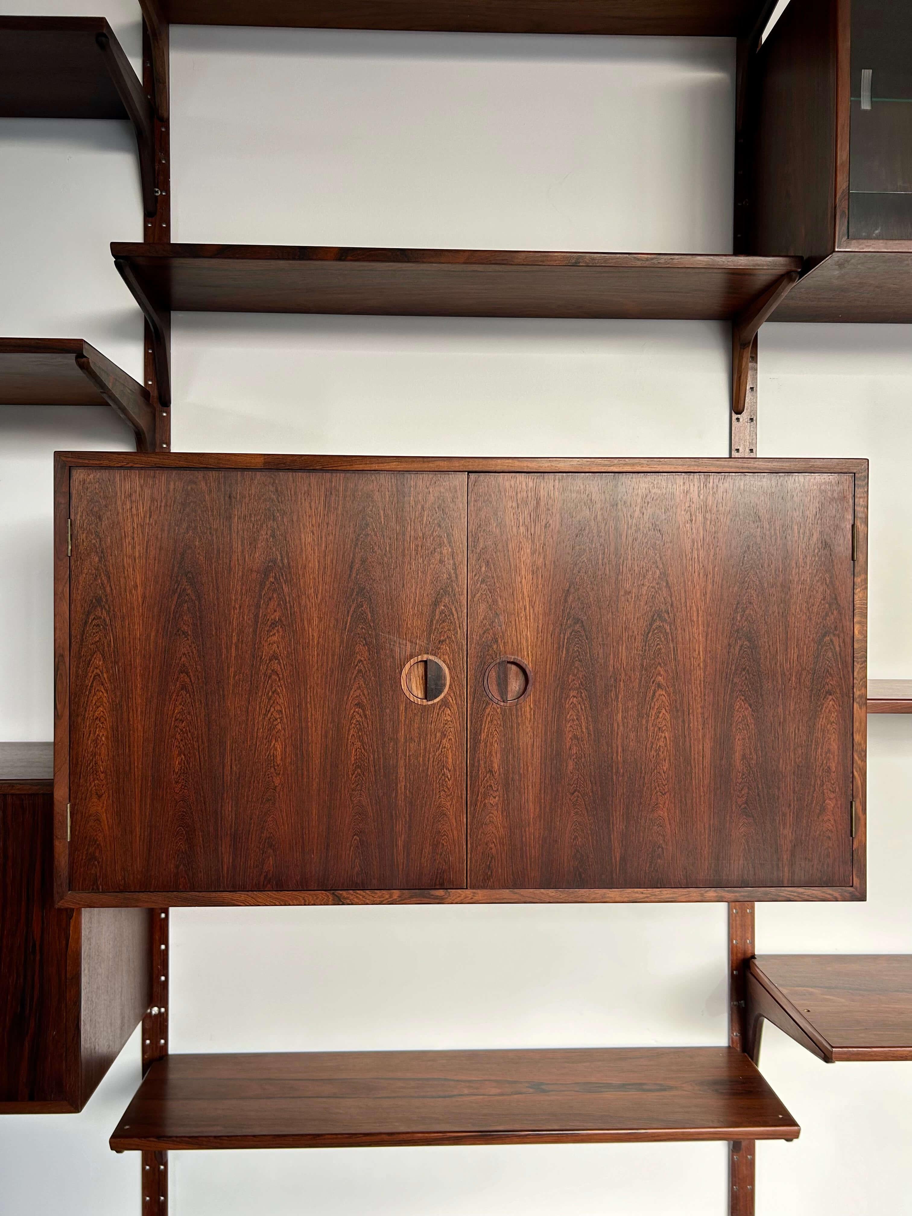 Hansen & Guldborg Mobler Wand Bücherregal aus Palisanderholz, Dänemark 1960 4