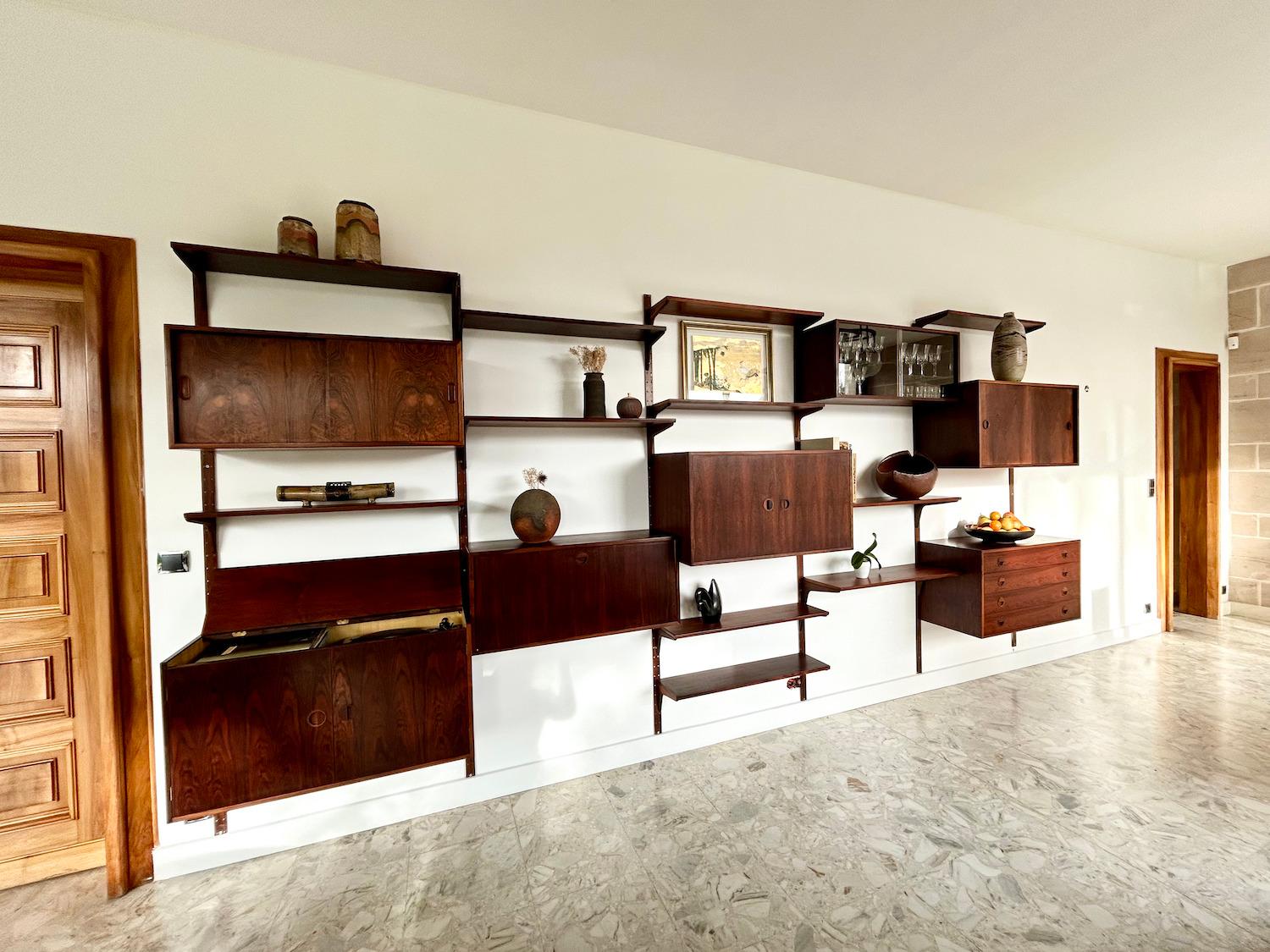 Hansen & Guldborg Mobler wall bookcase in teak Denmark 1960 5