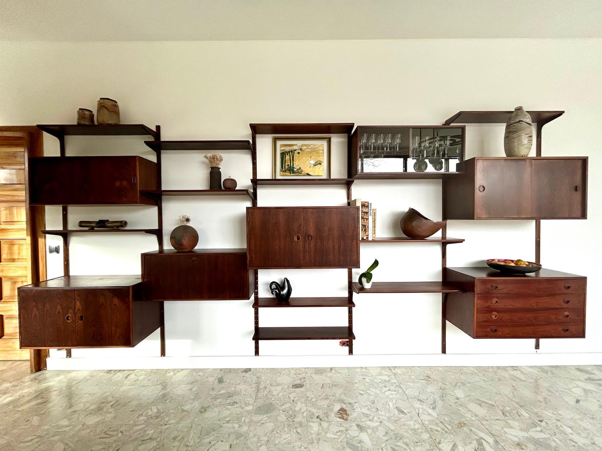 Scandinavian Modern Hansen & Guldborg Mobler wall bookcase in teak Denmark 1960