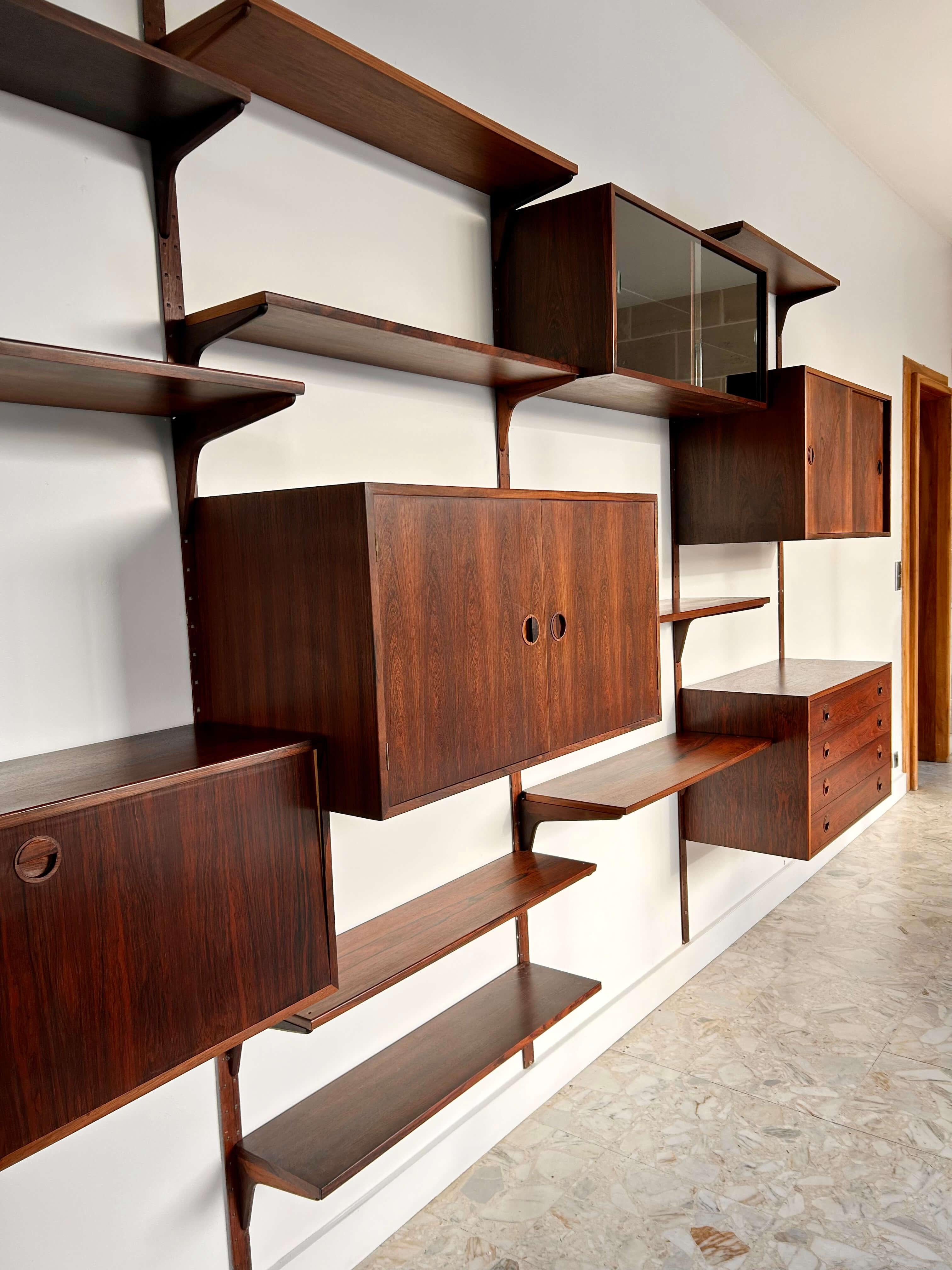 Hansen & Guldborg Mobler wall bookcase in teak Denmark 1960 In Good Condition In Paris, FR
