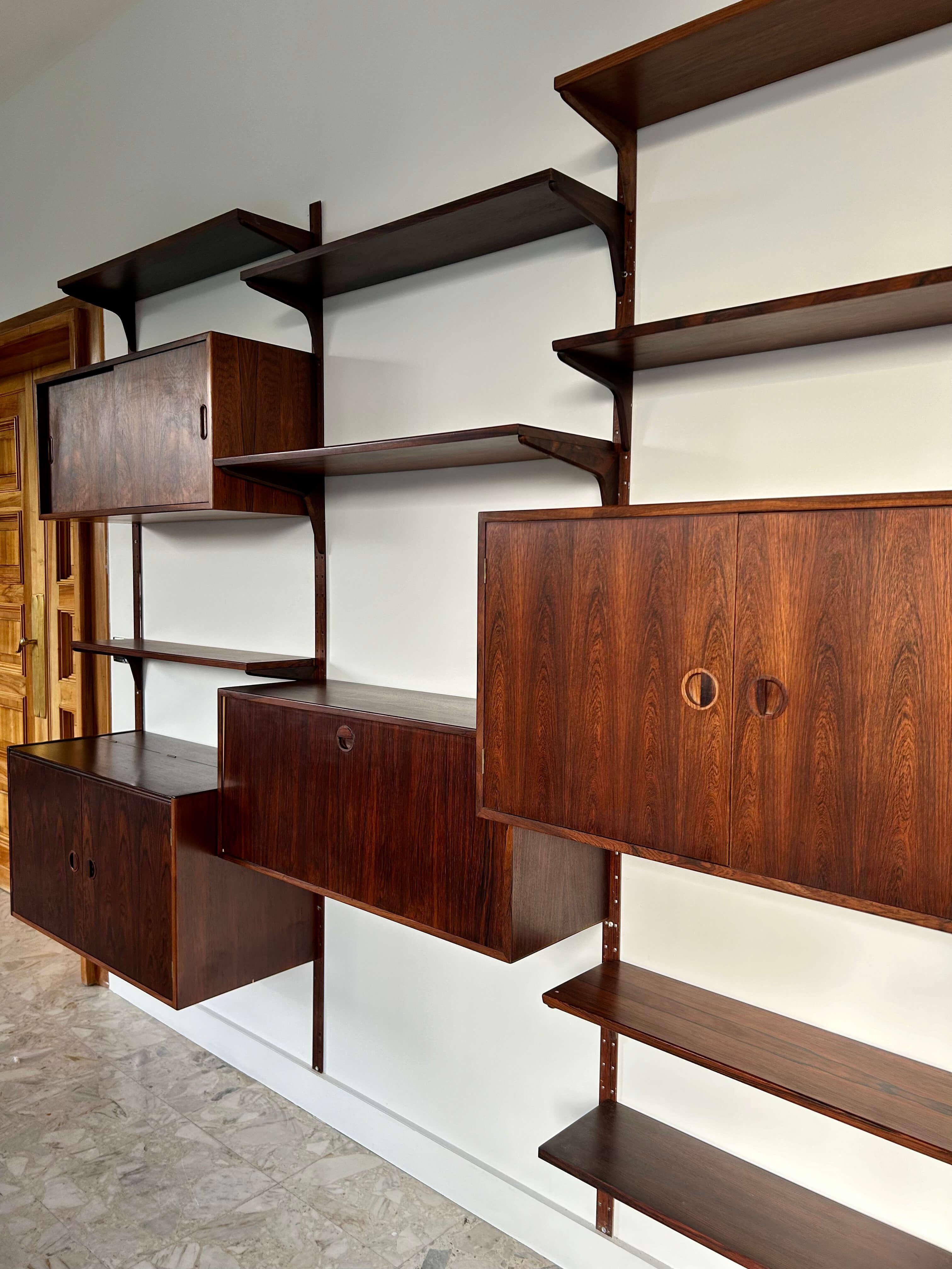Hansen & Guldborg Mobler wall bookcase in teak Denmark 1960 1