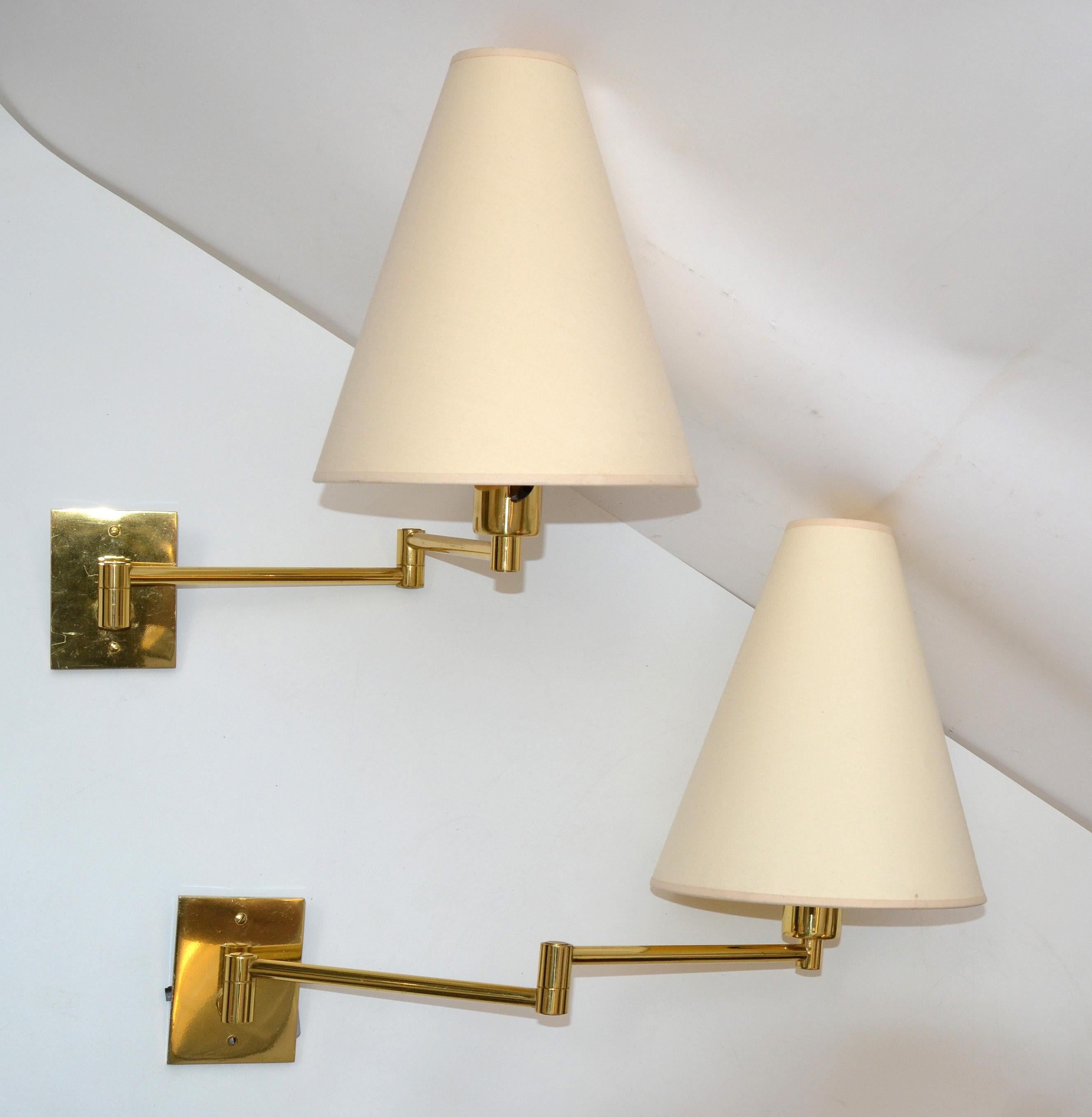 Late 20th Century Hansen Lamps Retractable Brass & Metal Sconces Metalarte Spain Wall Lights Pair