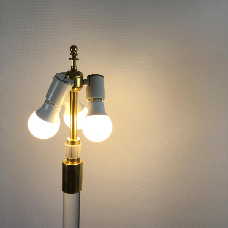 Hansen Brass and Glass Floor Lamp by Hansen Lighting Company, New York, 1970s For Sale at