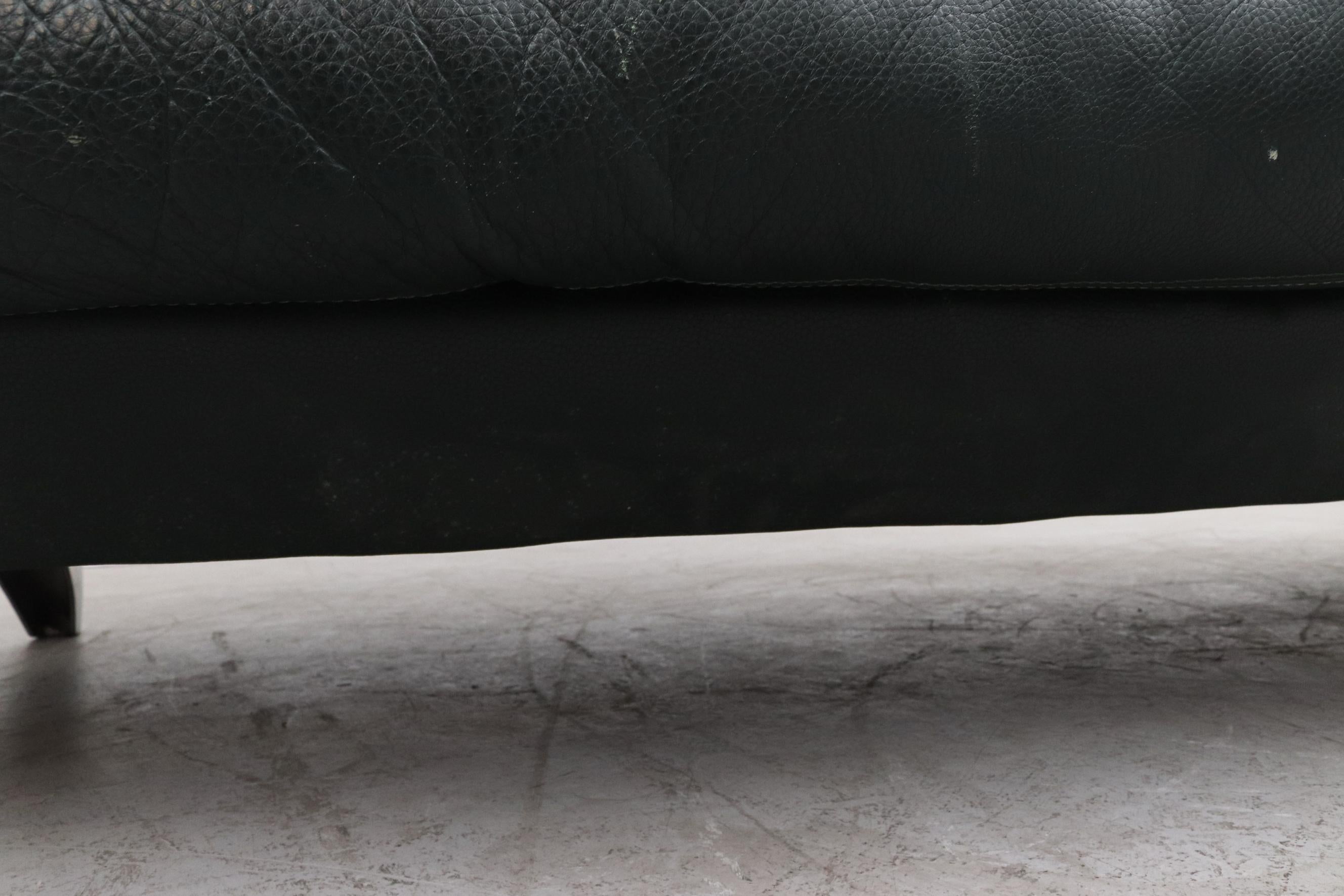 Hansome Dark Green Leather Sofa by Molinari 6
