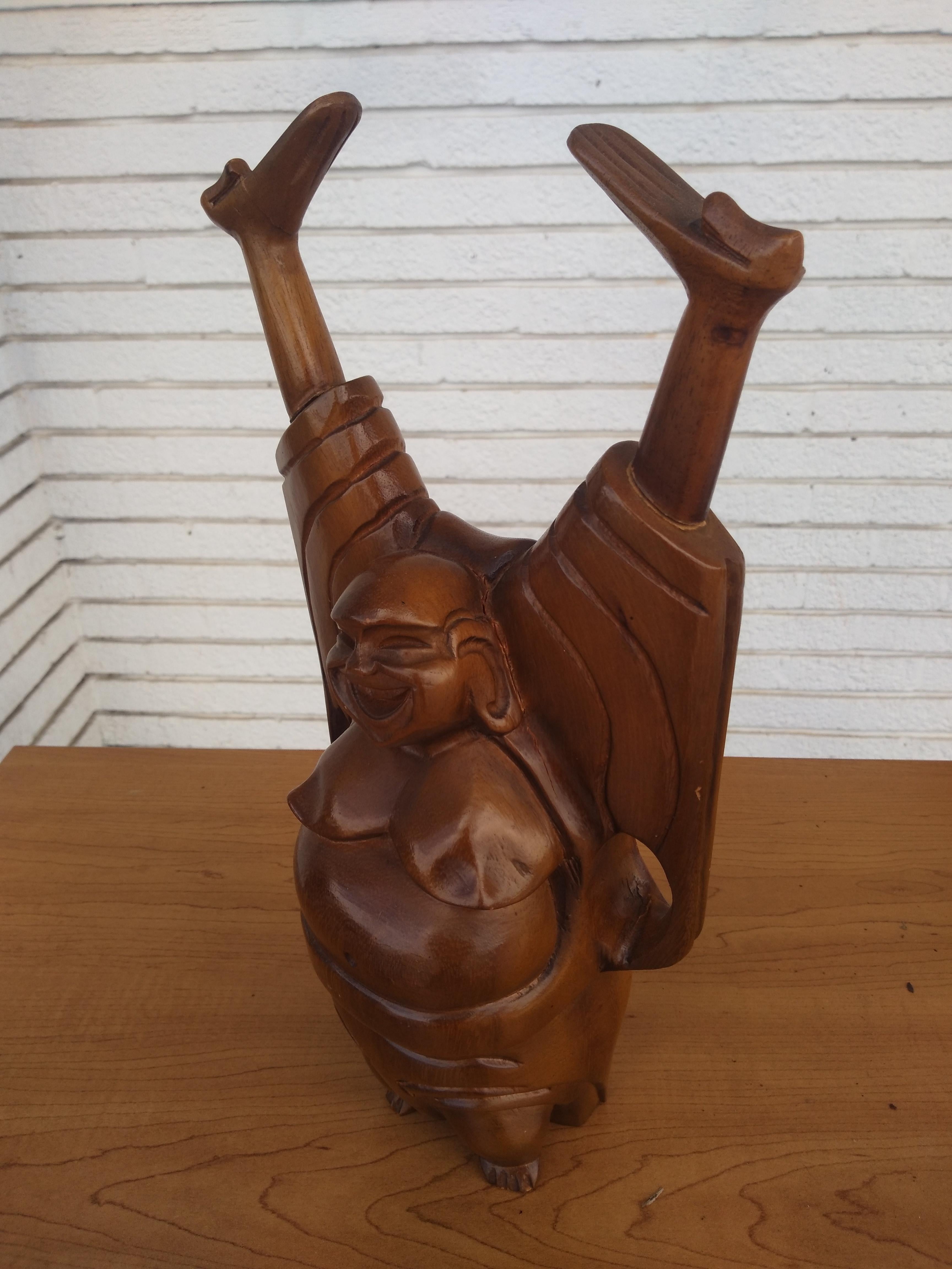 XX secolo Scultura in legno intagliato di Buddha felice in vendita