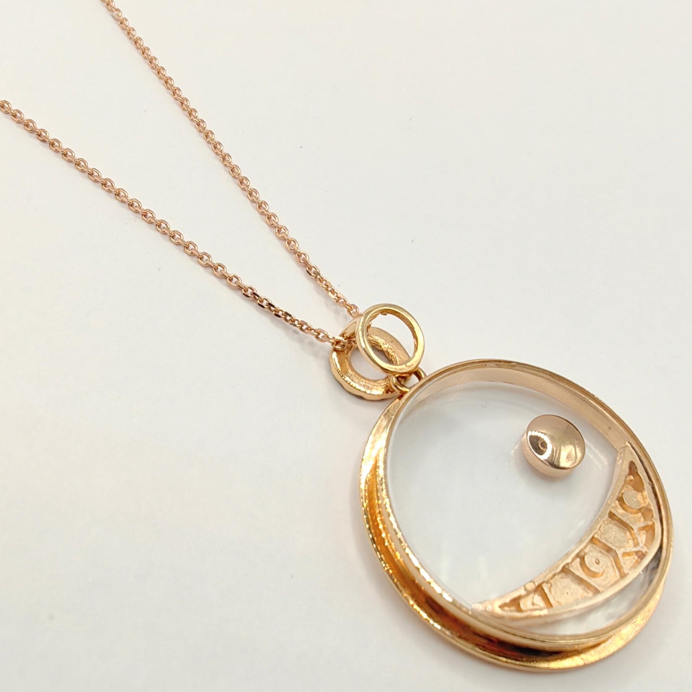 Brilliant Cut Happy Diamonds Dune & Moon Pendant Necklace in 18K Rose Gold For Sale