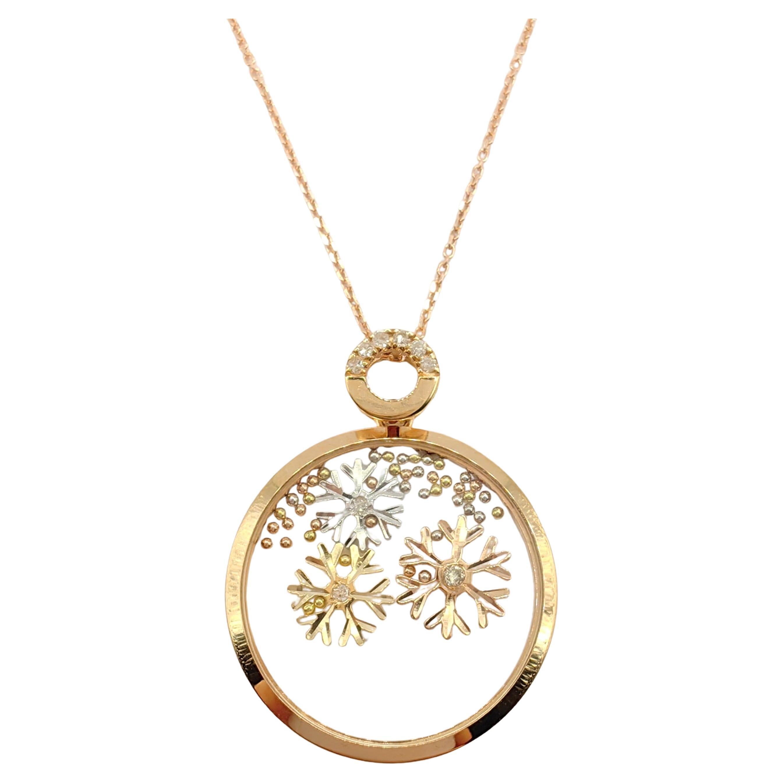 Happy Diamonds Snowflakes Pendant Necklace in 18K Rose, Yellow & White Gold For Sale