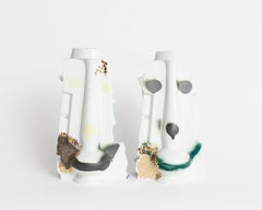 "Happy lovers" decorated enameled porcelain vase, serie of 2