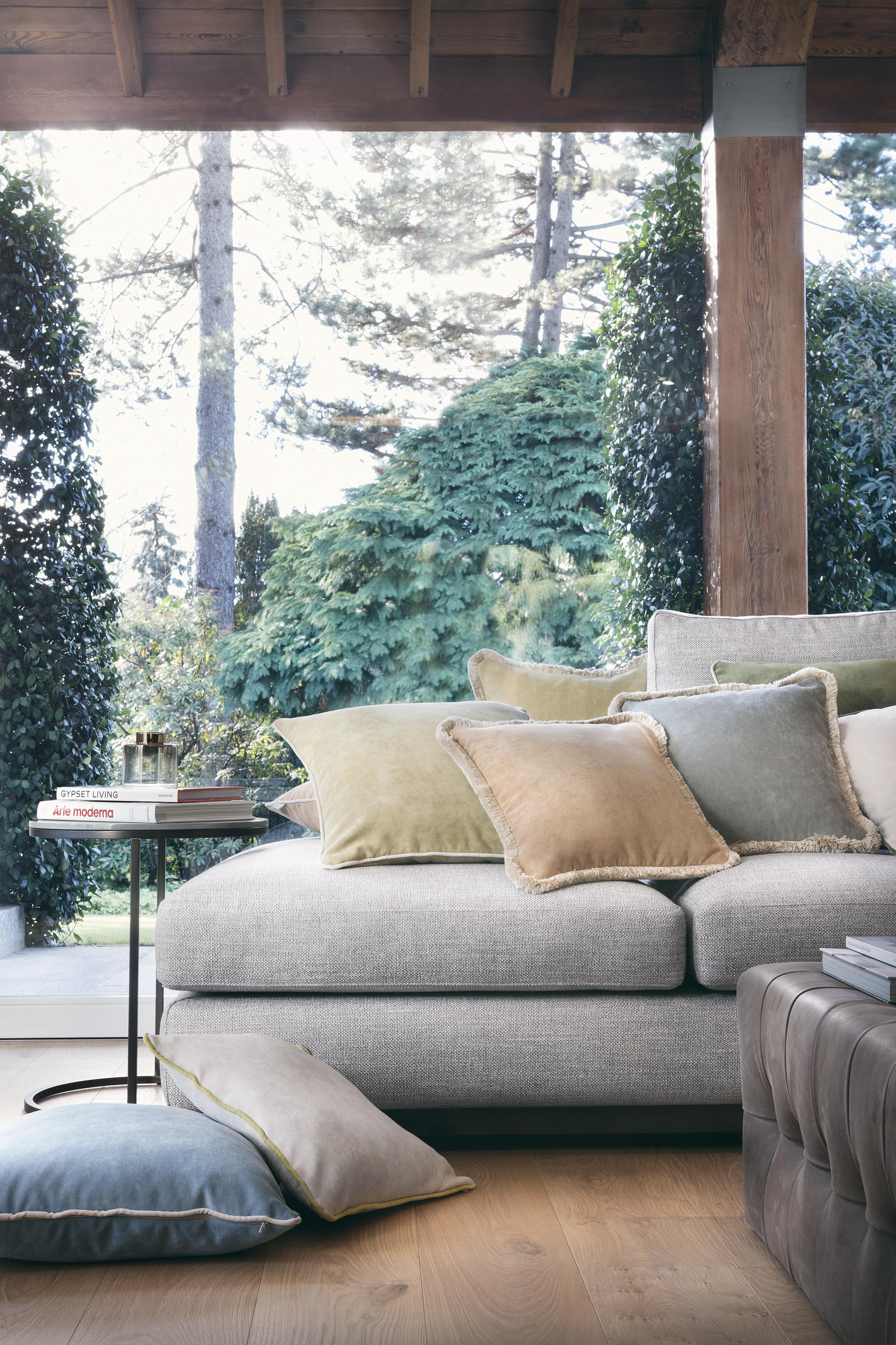 Moderno HAPPY PILLOW 40 Velluto beige con crema  Frange in vendita