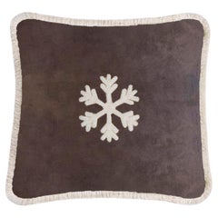 Happy Pillow Copo de Nieve Terciopelo Marrón Con Flecos Beige