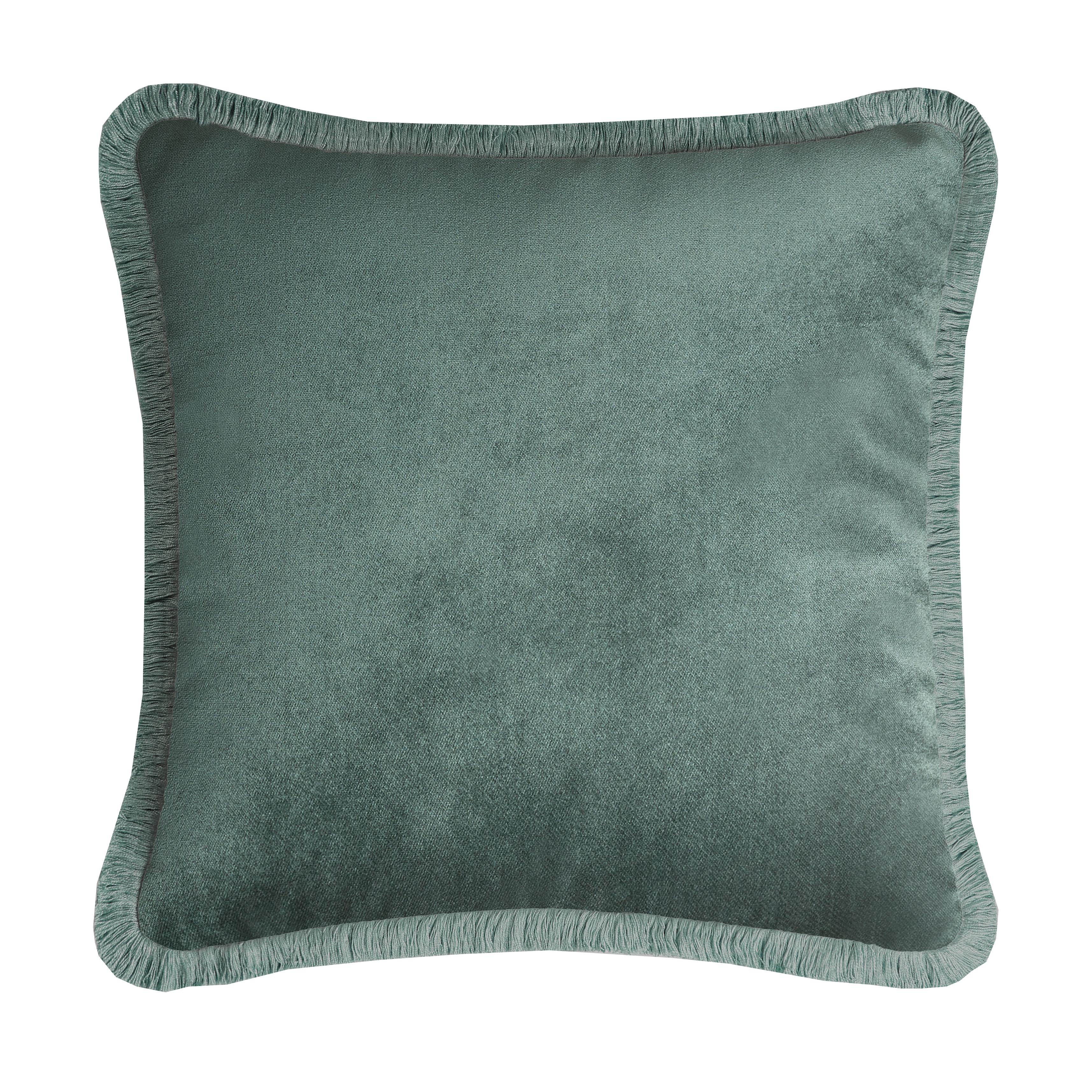 This exquisite square cushion will suit any decor with its neutral tones and refined allure. Padded with polyester fiber, the velvet removable cover boasts an elegant white color accented with a border of teal trimming, resulting in an undoubtedly