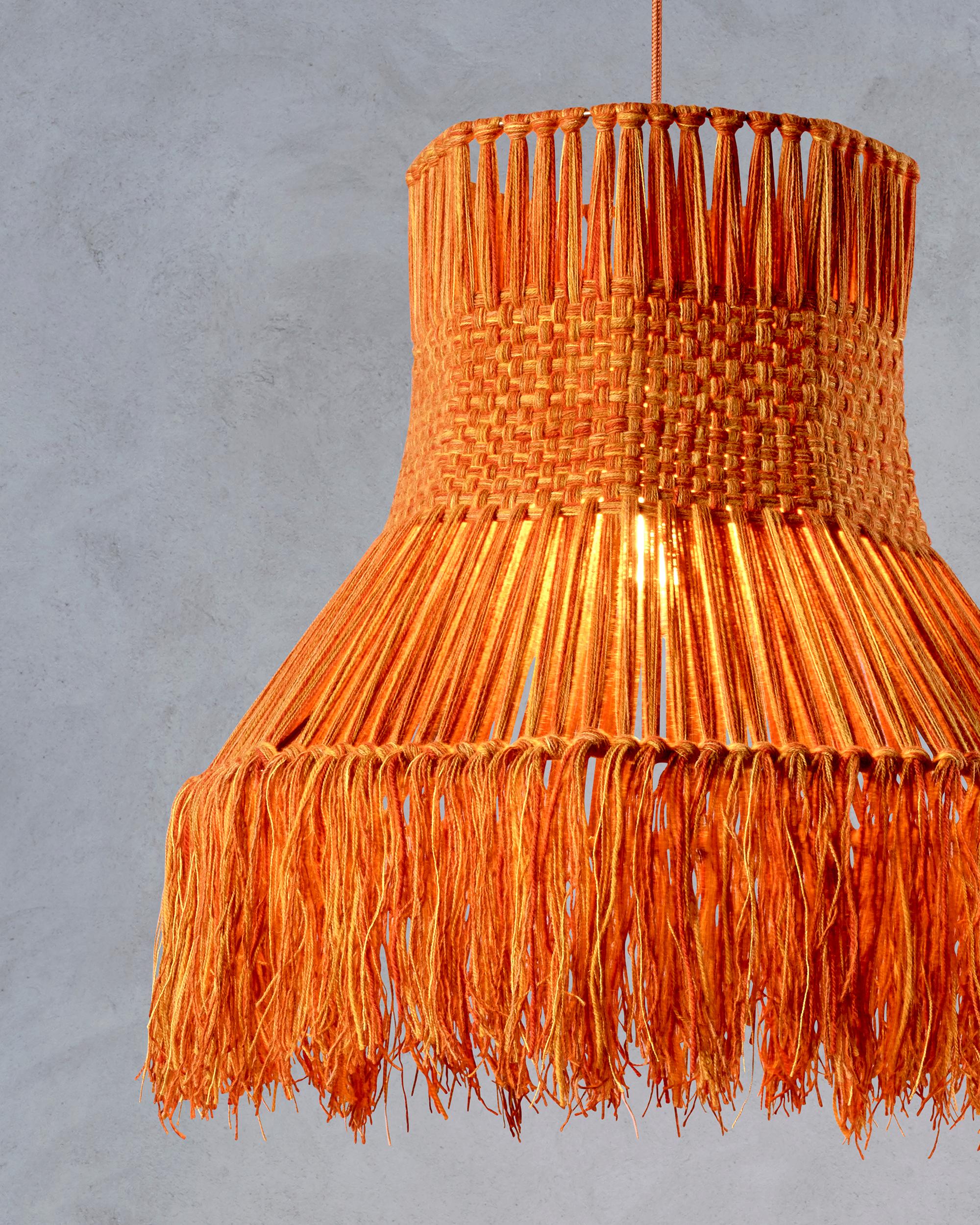 Lámpara Colgante Happy Waste Naranja by SKRYTA Posmoderno en venta