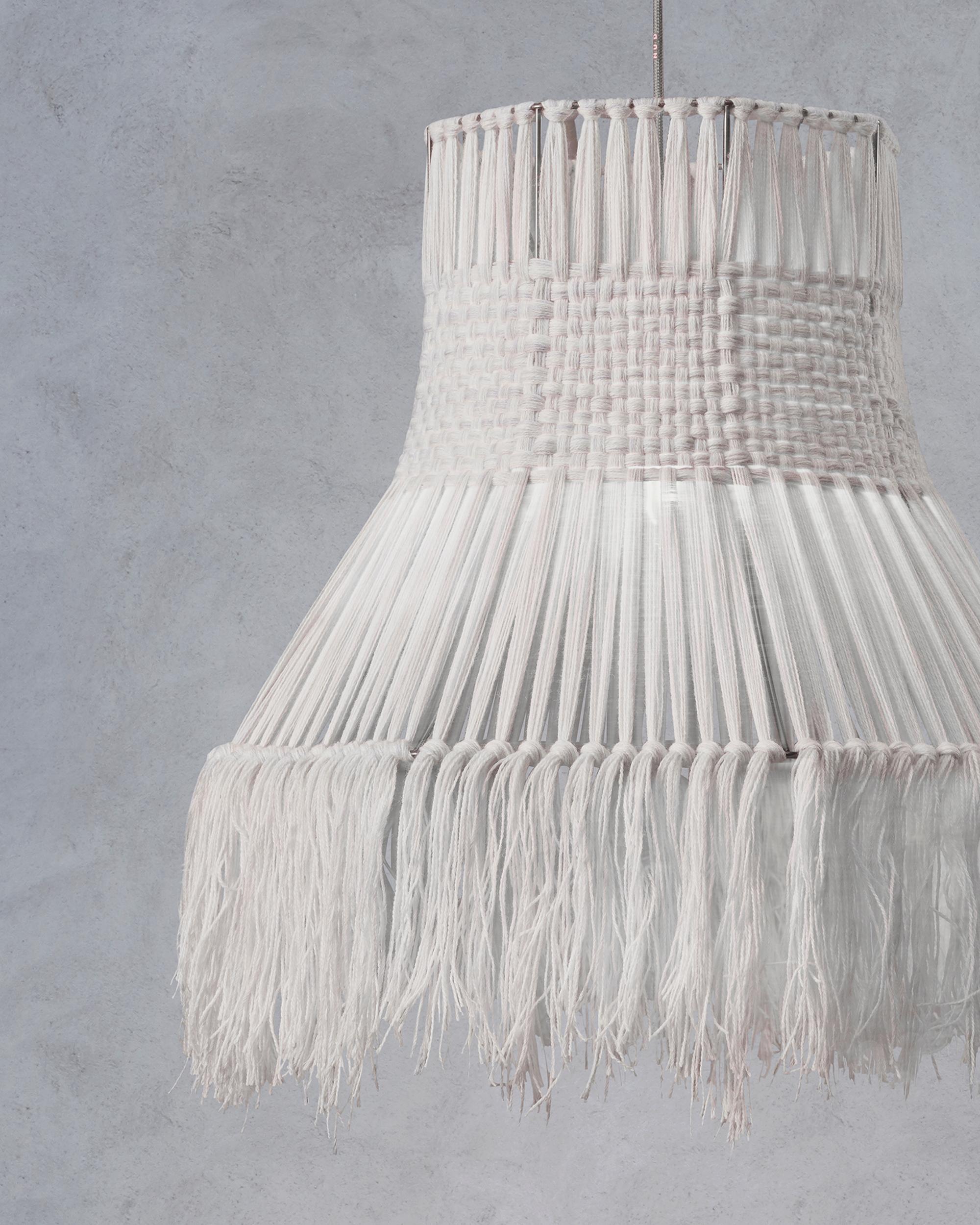 Postmoderno Lampada a sospensione Happy Waste White di SKRYTA in vendita