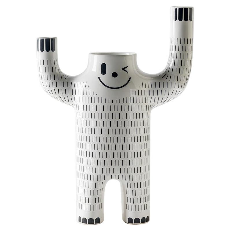 Kleine weiße Happy Yeti Blumenvase aus Keramik von Jaime Hayon, zeitgenössisches Design