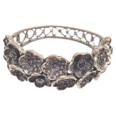 HAR 1950 Bracciale con castone d'argento smaltato Flowers&Hearts con castone e cristalli incastonati e a pavé