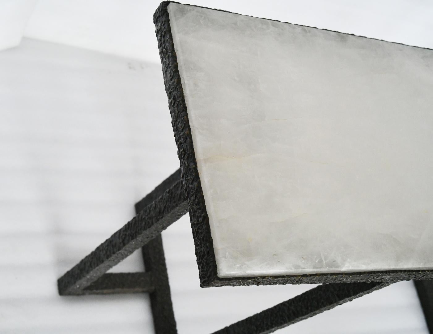 XXIe siècle et contemporain Table console HAR en cristal de roche par Phoenix en vente