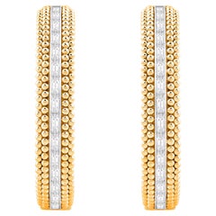 Boucles d'oreilles baguette en diamant incolore naturel de 1 1/2 carat Harakh