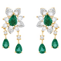 Harakh 1 1/2 CT Diamante naturale incolore Smeraldo 18KT Giallo Orecchino a cascata