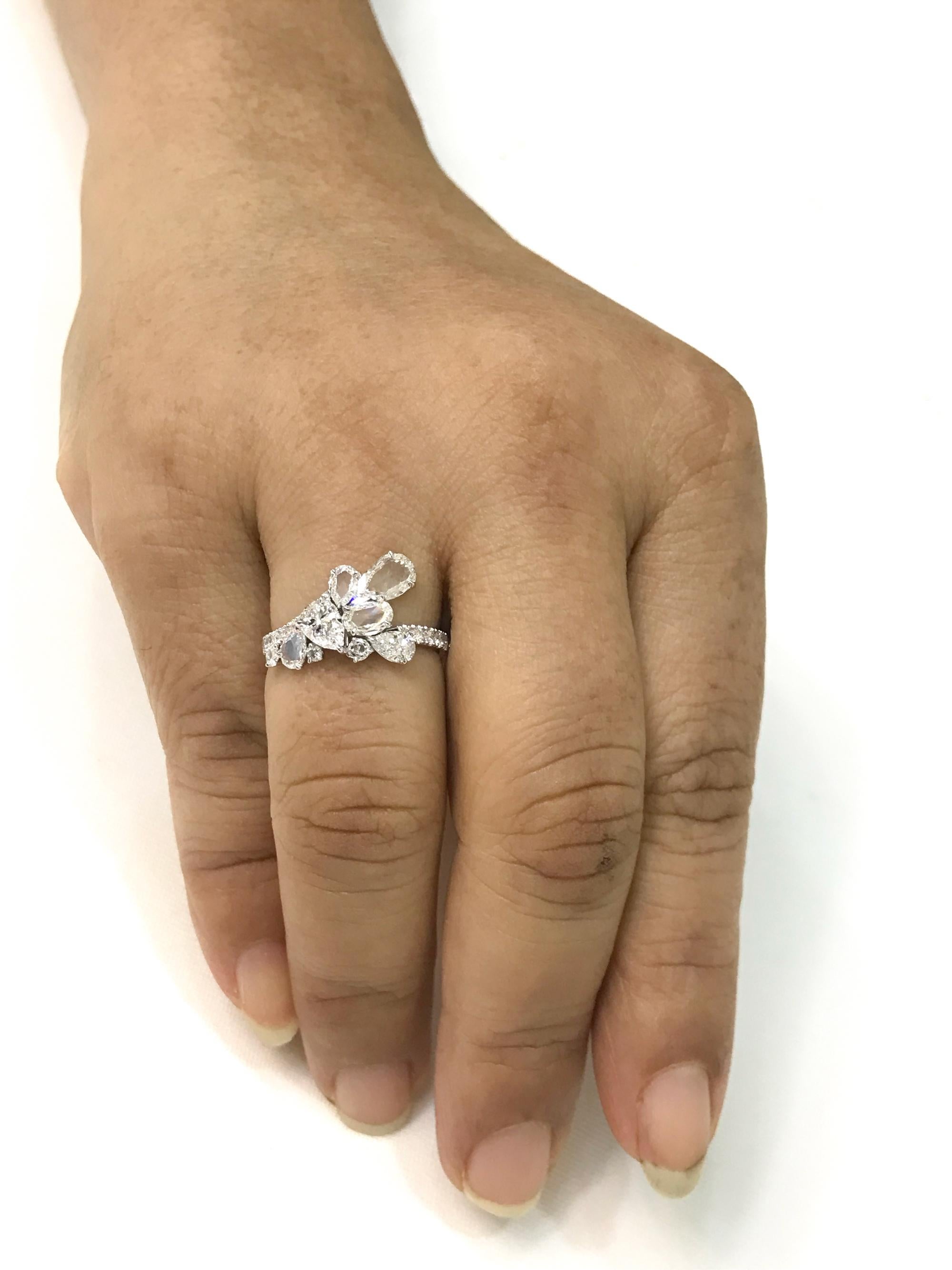 Harakh 1 1/2 CT Natural Colorless Diamond Cluster Cascade 18K White Gold Ring Neuf - En vente à New York, NY