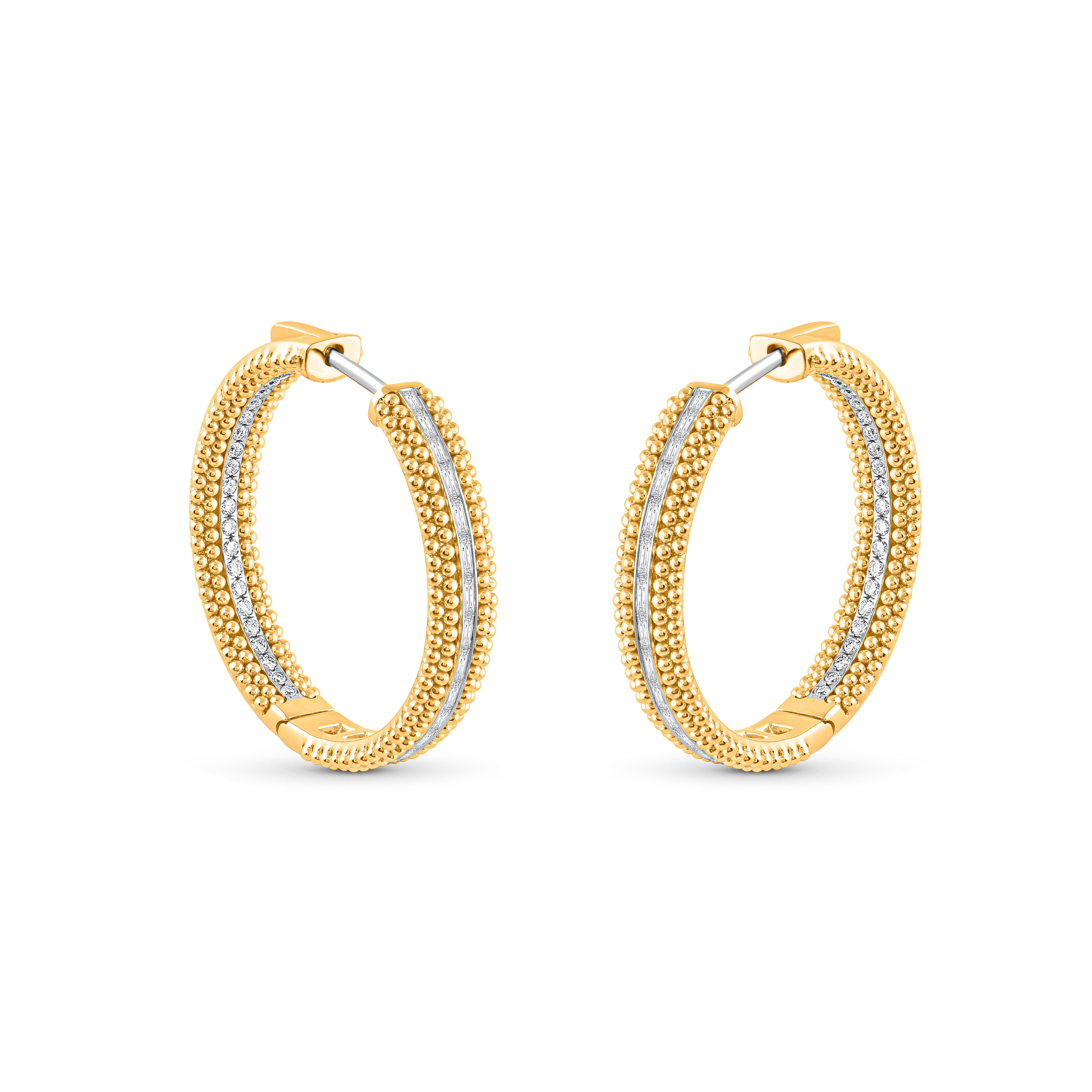 Inspired by the journey of the sun’s rays traveling through space and time to brighten our world, these earrings are a unique spin on the popular paper clip earrings. Style these gold earrings with your everyday work wear and for an evening dinner