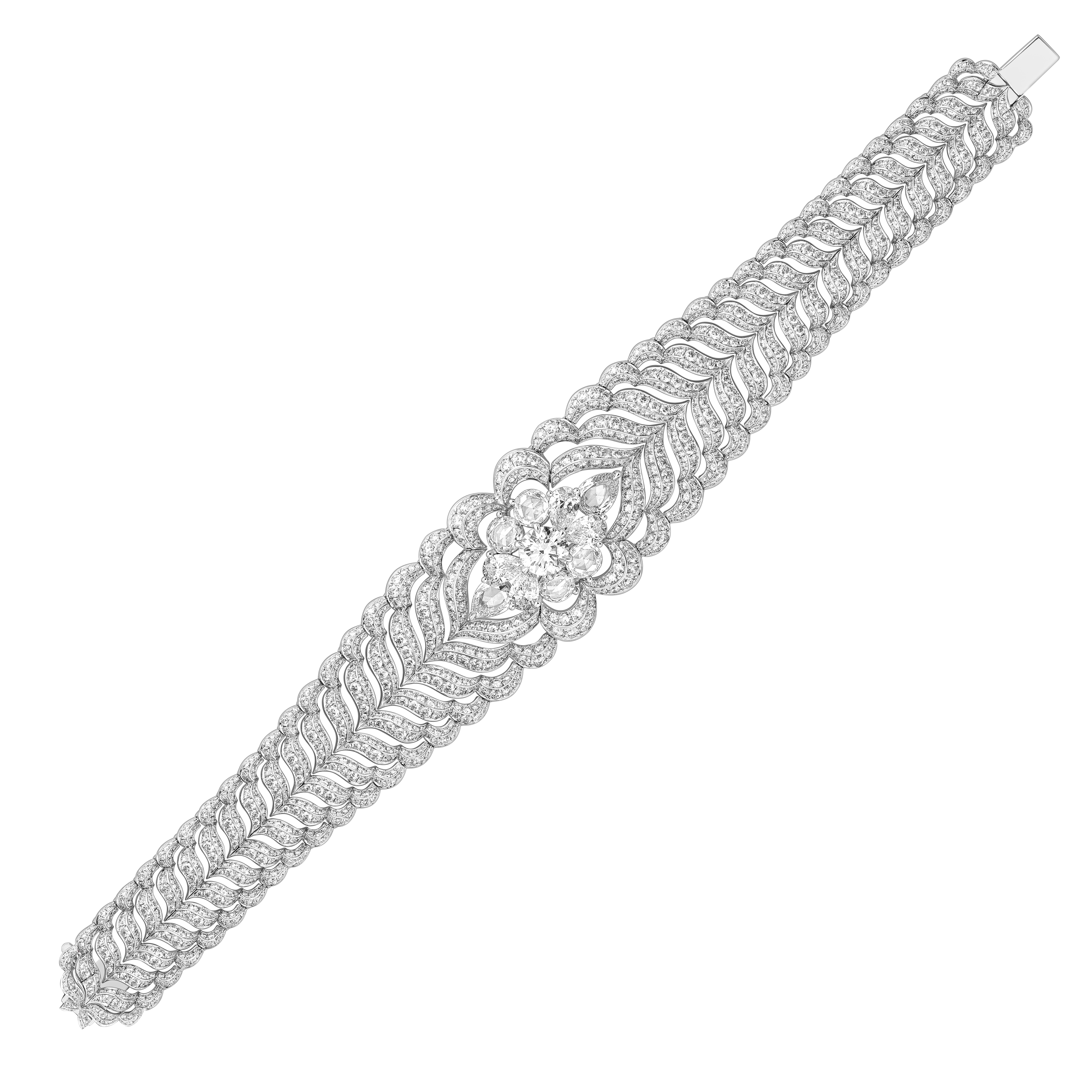 Harakh 18 7/8 CT Natural Colorless Diamond Brilliant & Rose Cut Mandala Bracelet en vente