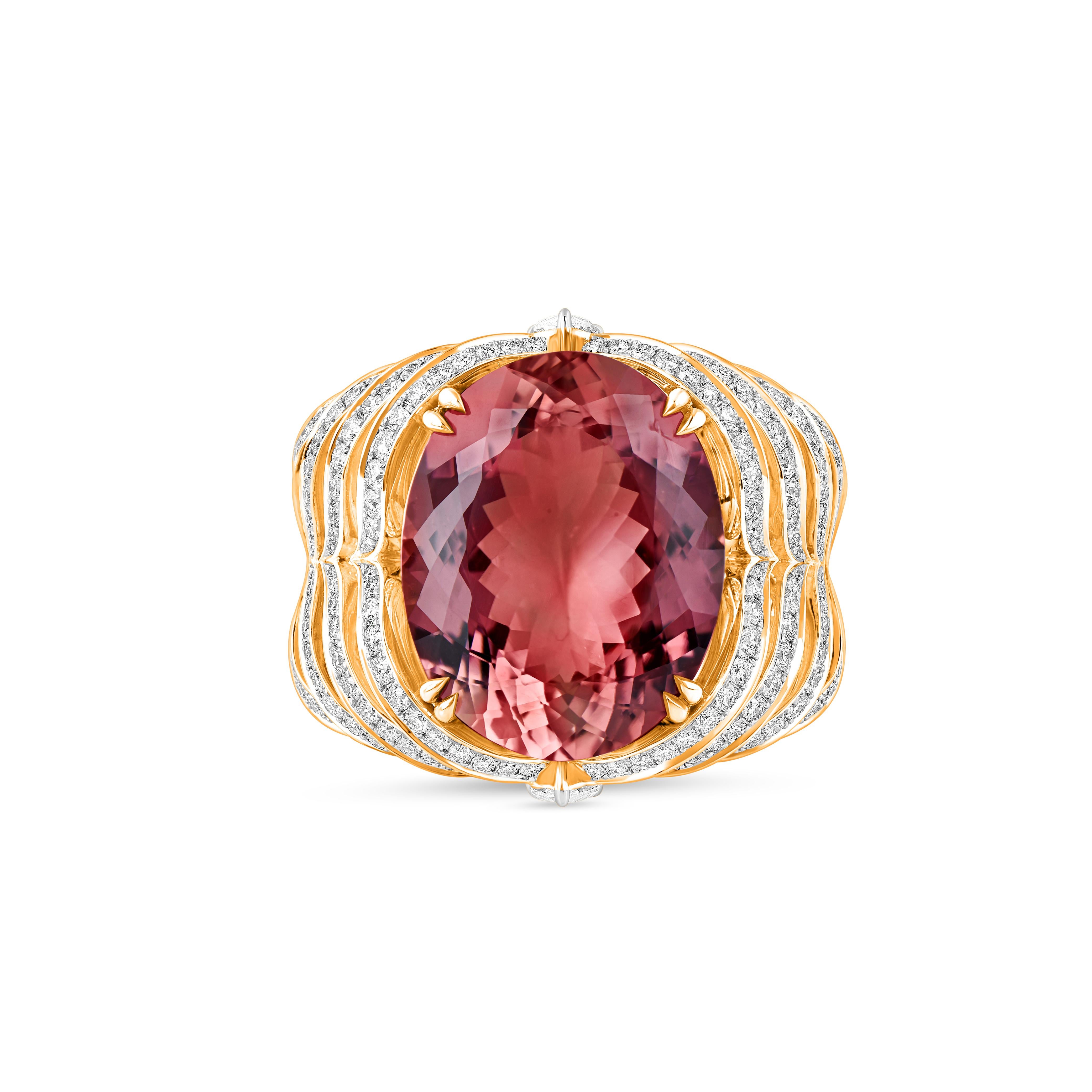 HARAKH 18KT Mandala-Ring, Gold, farbloser Diamant und rosa Turmalin (Zeitgenössisch) im Angebot