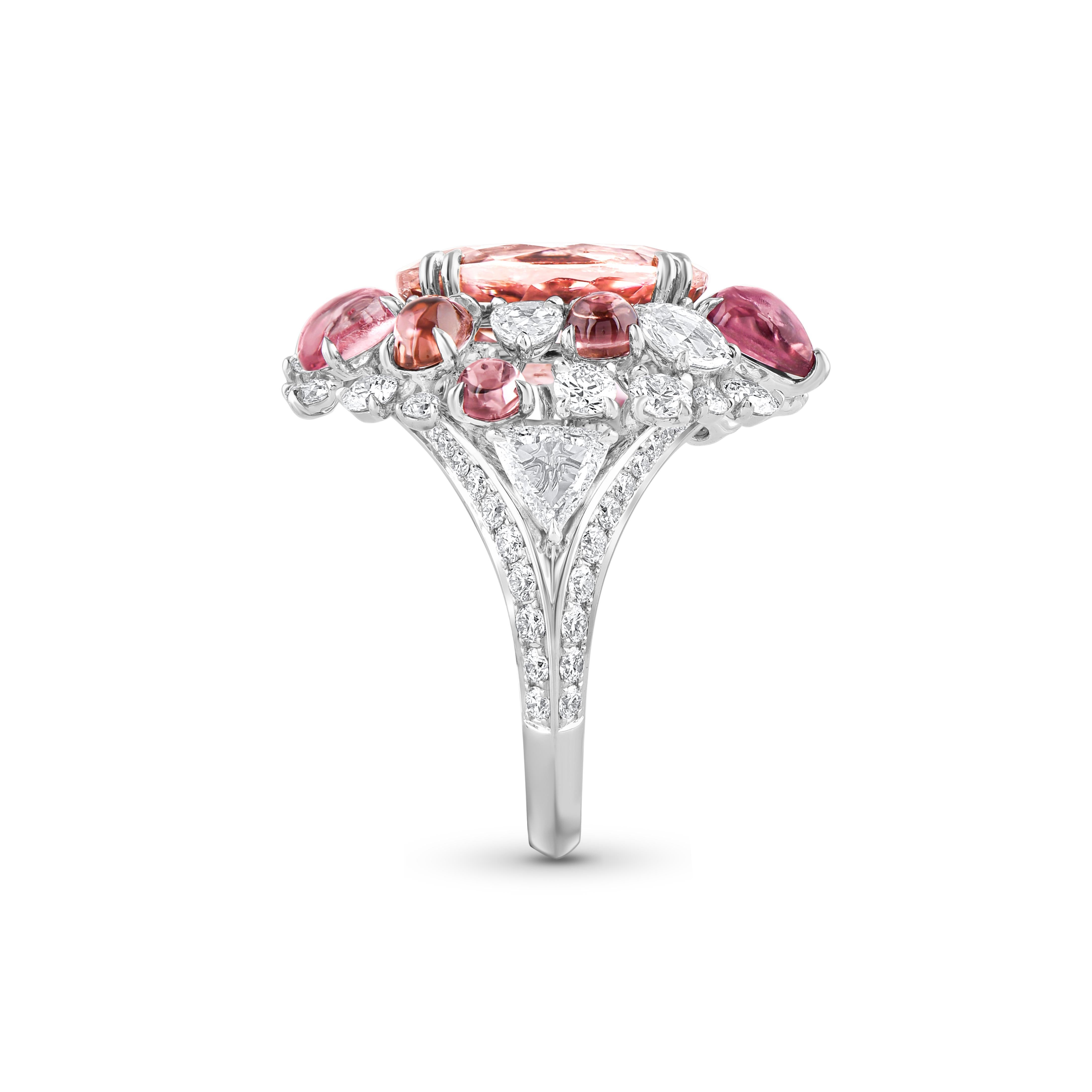 Contemporaneo Anello con diamante incolore e tormalina multi gemma e cabochon di Harakh da 3 3/8 carati in vendita