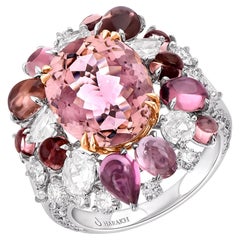 Harakh, bague avec diamant incolore de 3 3/8 carats et tourmaline multi-gemmes cabochon
