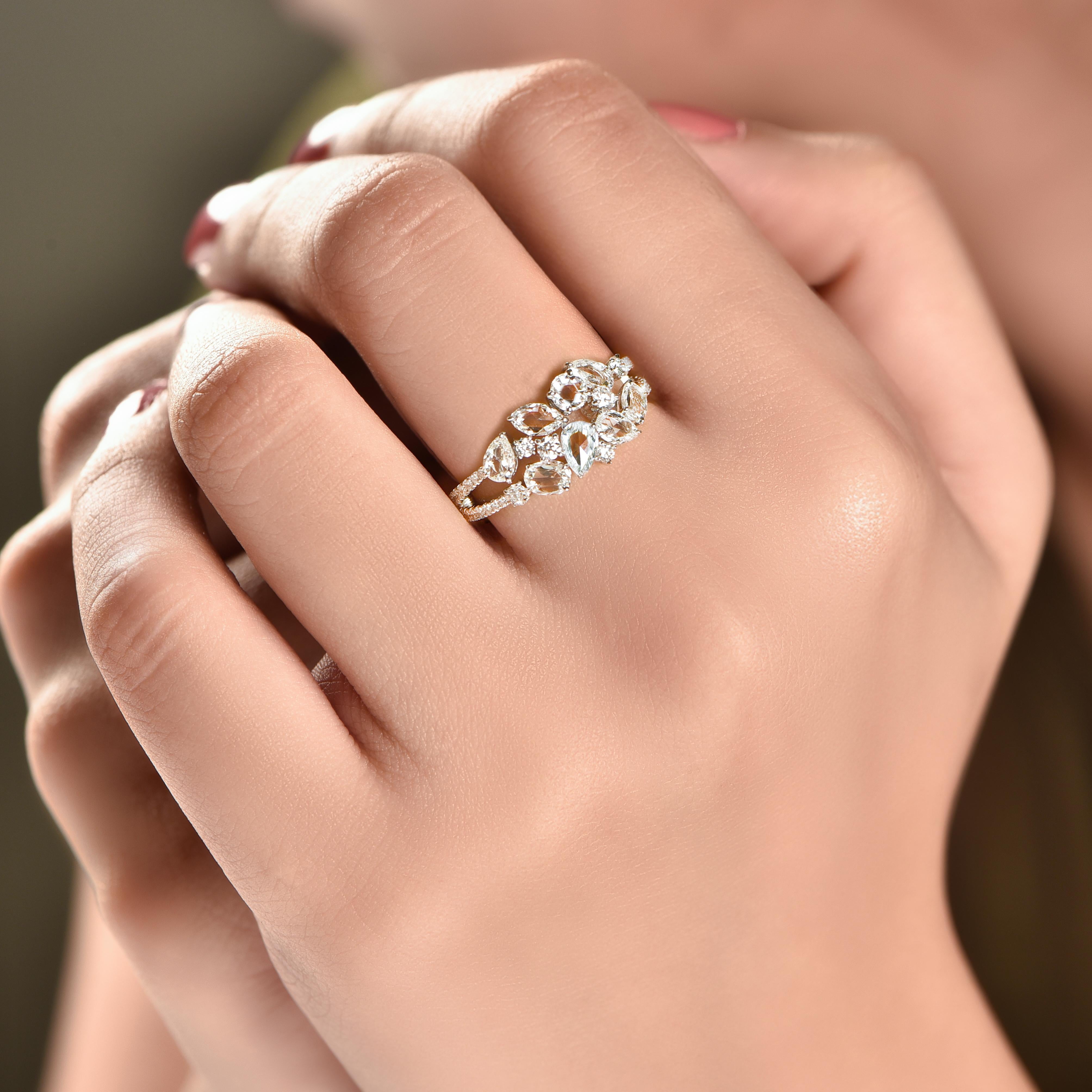 Harakh 3 Karat farbloser Diamant Cascade Cocktail Ring in 18kt Weißgold (Moderne) im Angebot