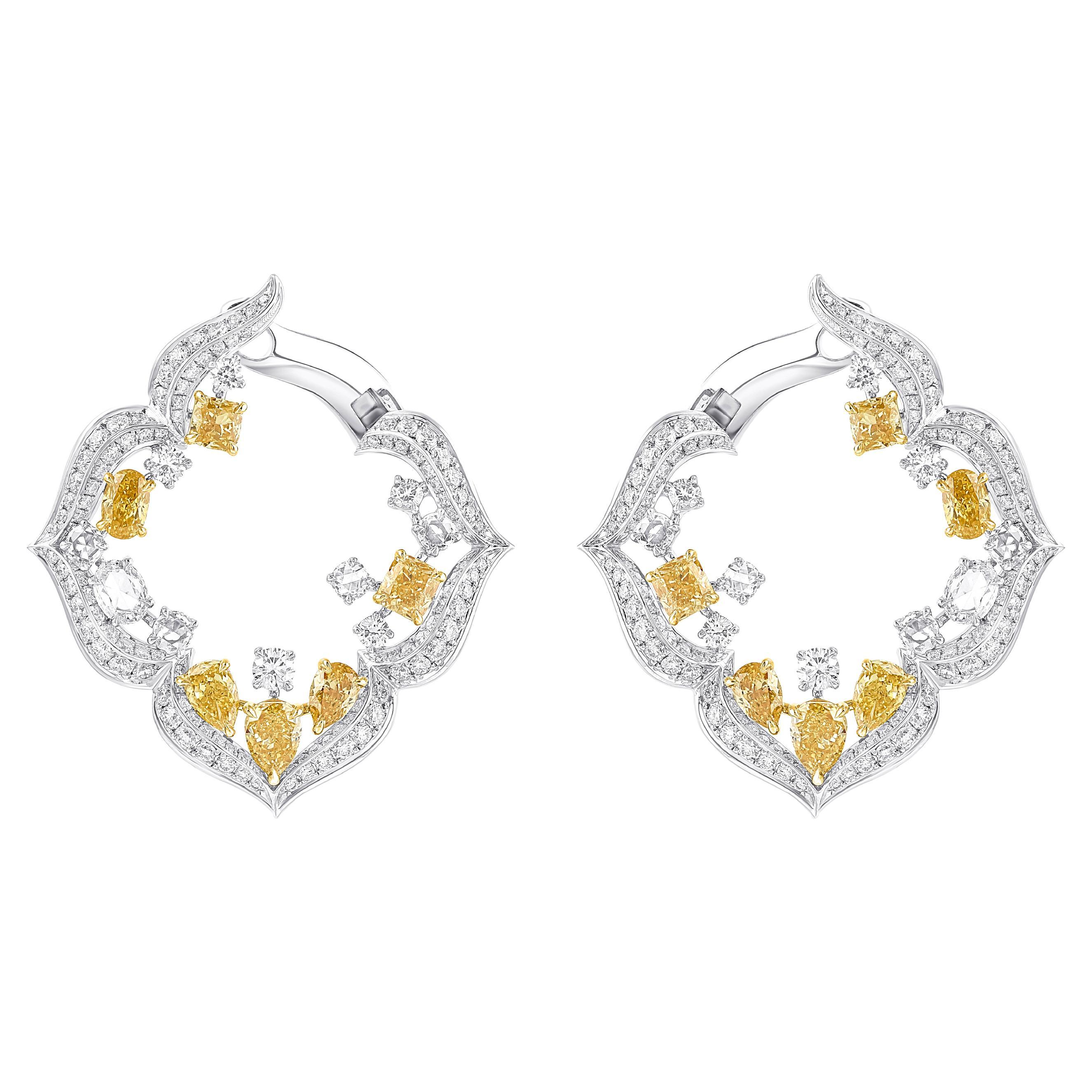 HARAKH 4 3/8 CT Nature Colorless & Yellow Diamond Mandala Earring