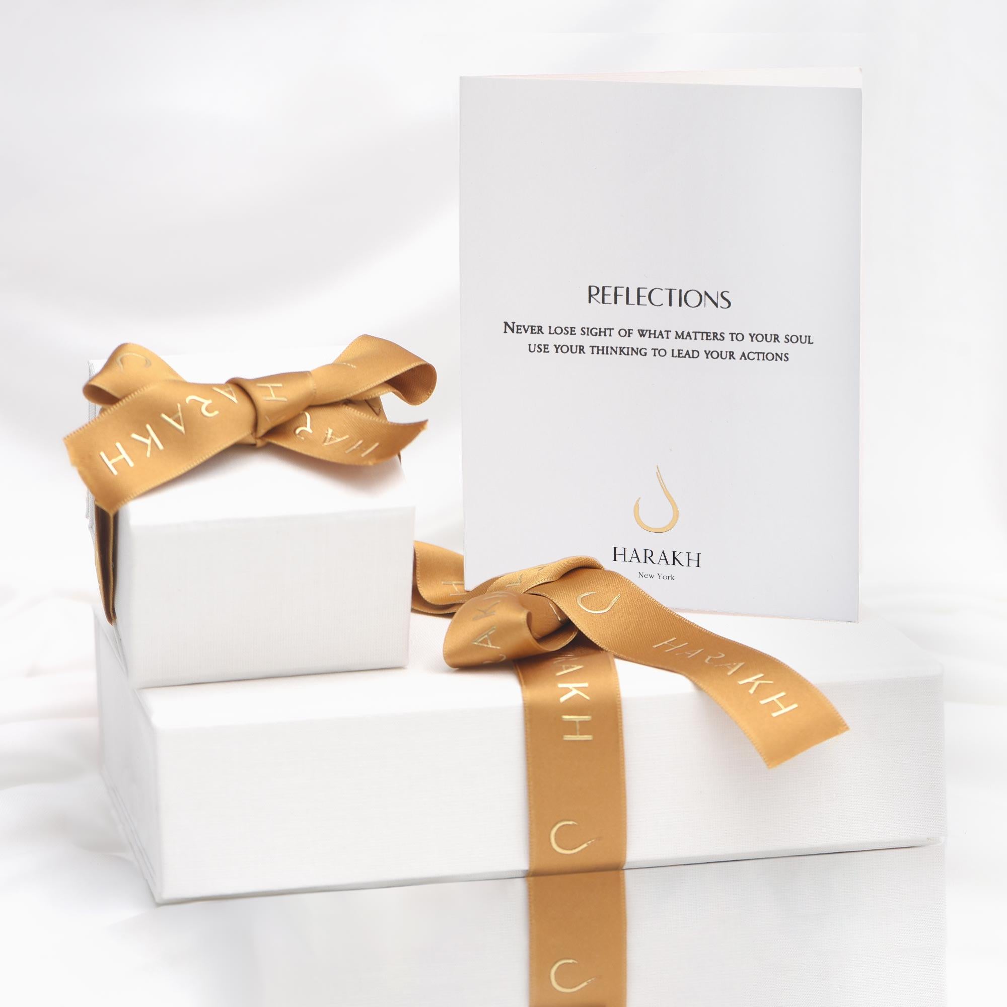 Taglio rotondo Bracciale Frangipani con diamanti incolori da 4 5/8 carati in oro bianco 18 carati di Harakh in vendita