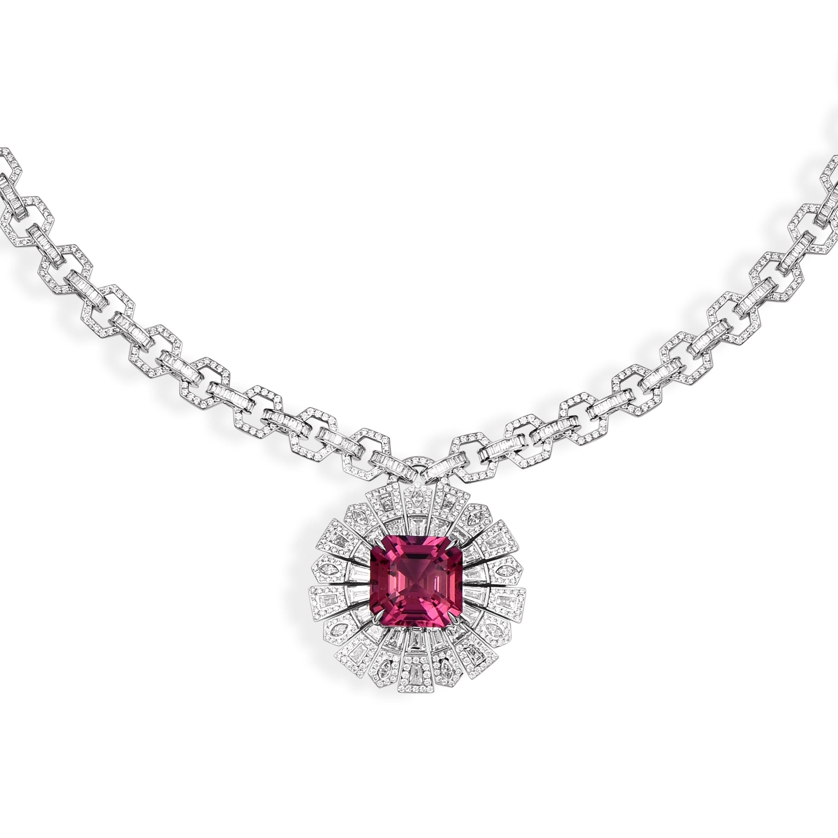 Brilliant Cut HARAKH 7 7/8 CT Colorless Diamond and Ruby Jaipur Mystery Sunlight Necklace For Sale