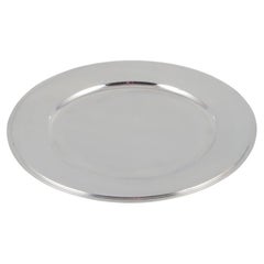 Harald Nielsen pour Georg Jensen. Assiette de présentation en argent sterling.