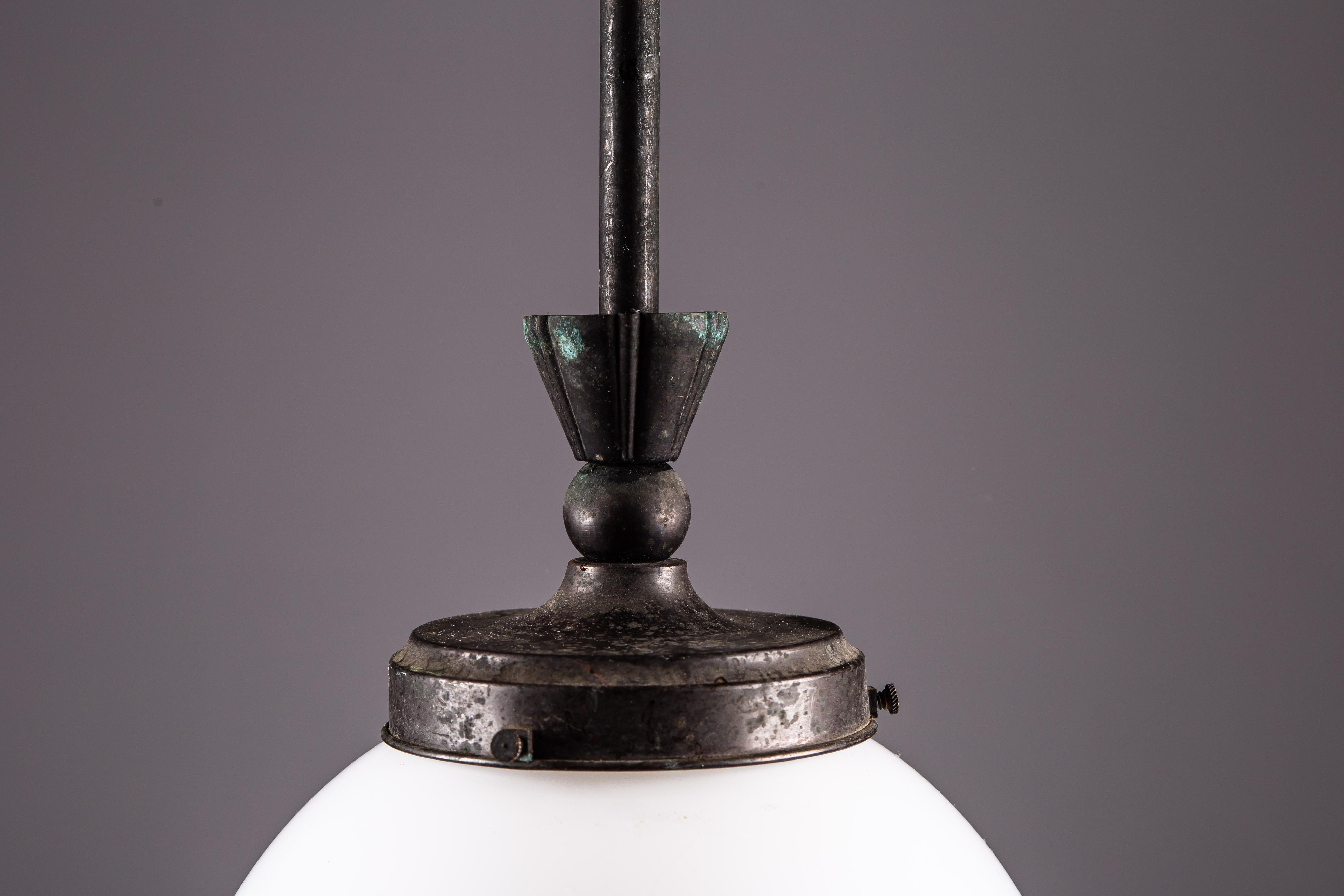 Metallo Harald Notini, lampada da soffitto del 1920, Arvid Böhlmarks Lampfabrik, Svezia in vendita