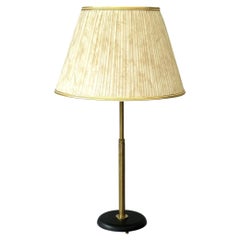 Harald Notini, Böhlmarks, table lamp 15505, brass & Veluria glass, Sweden, 1940s