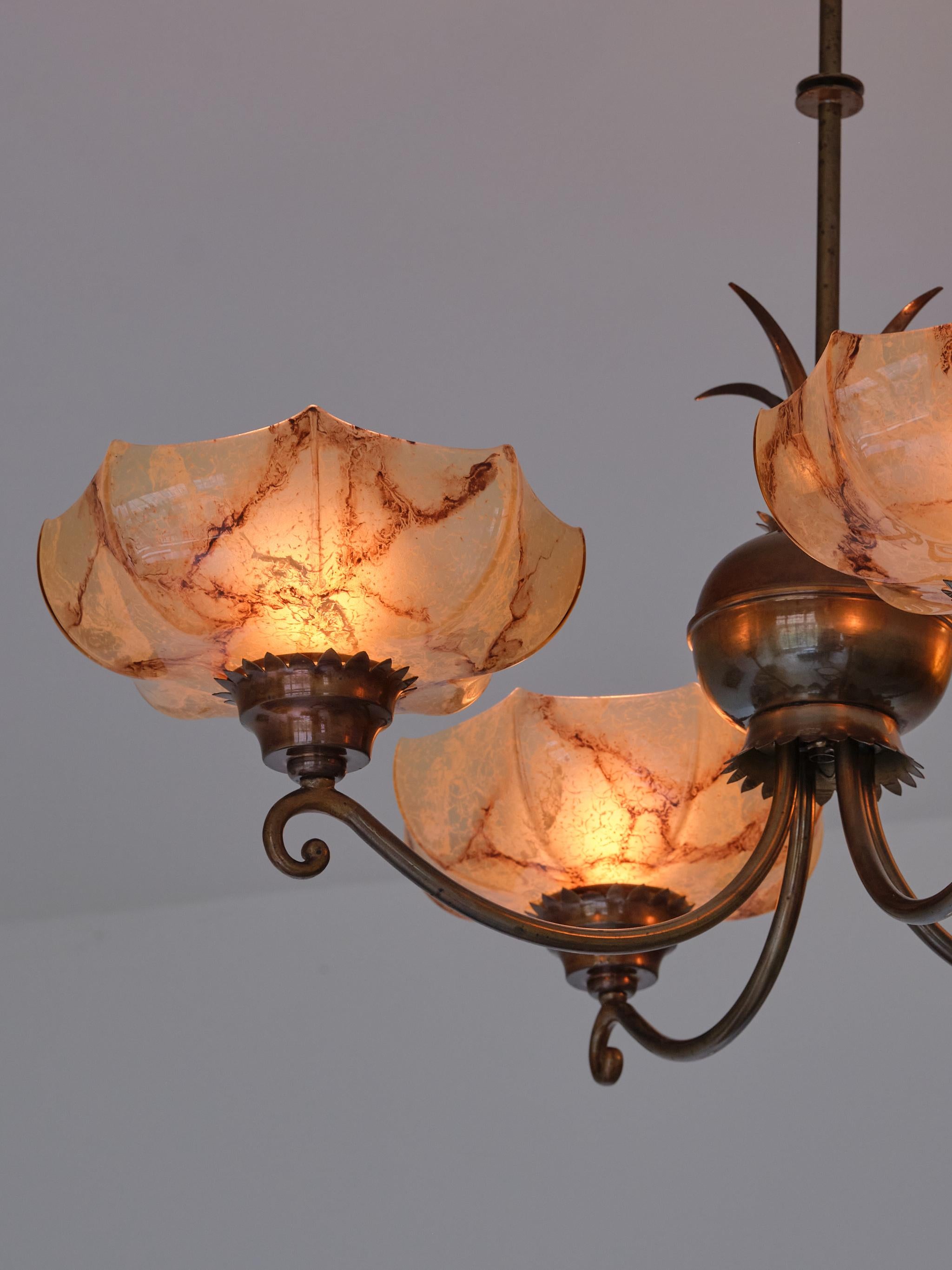 Early 20th Century Harald Notini Chandelier in Brass and Marbled Glass, Böhlmarks, Sweden, 1927 For Sale