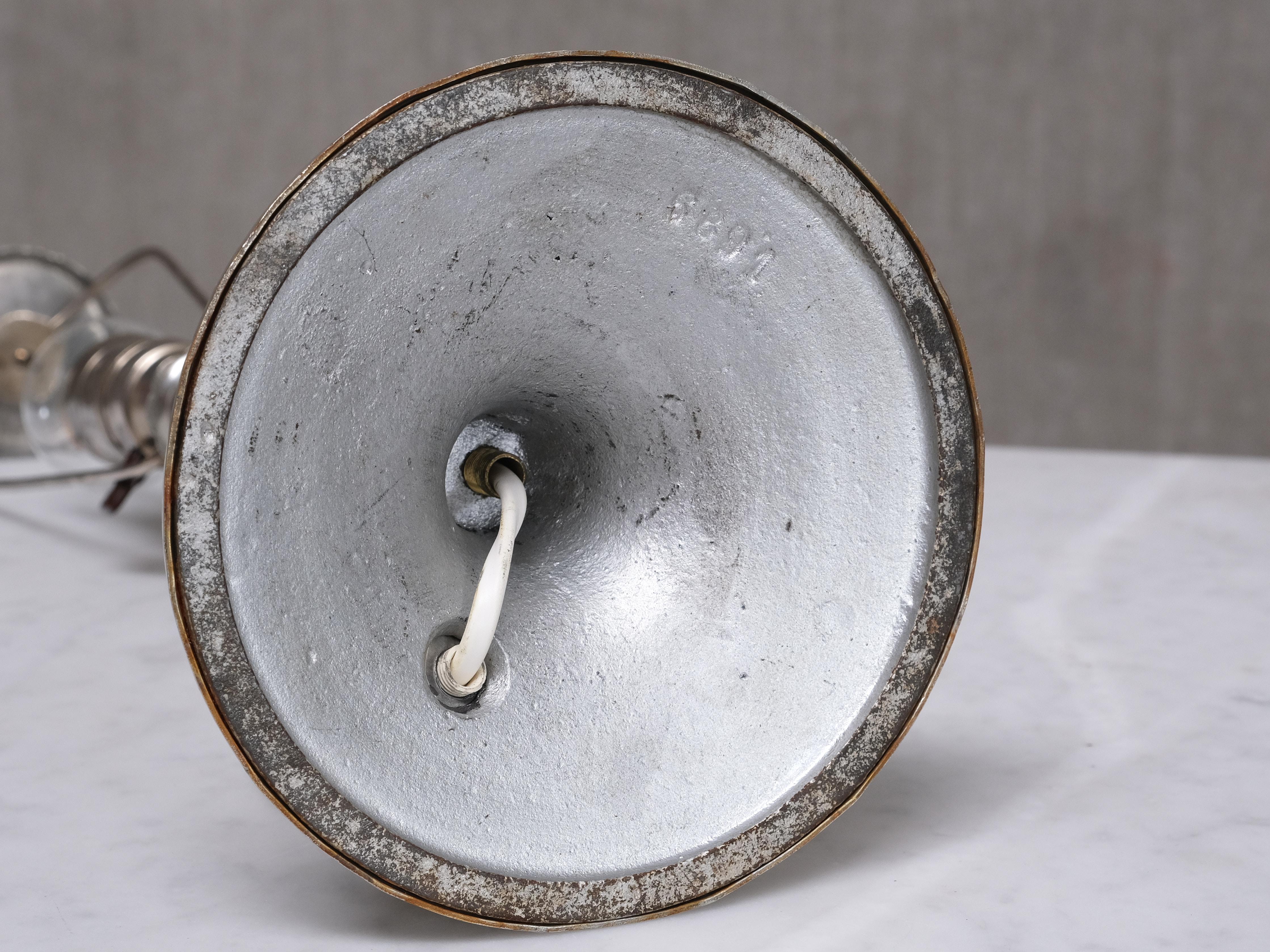 Harald Notini Hammered Tin Table Lamp, Model 6891, Böhlmarks, Sweden, 1920s For Sale 9