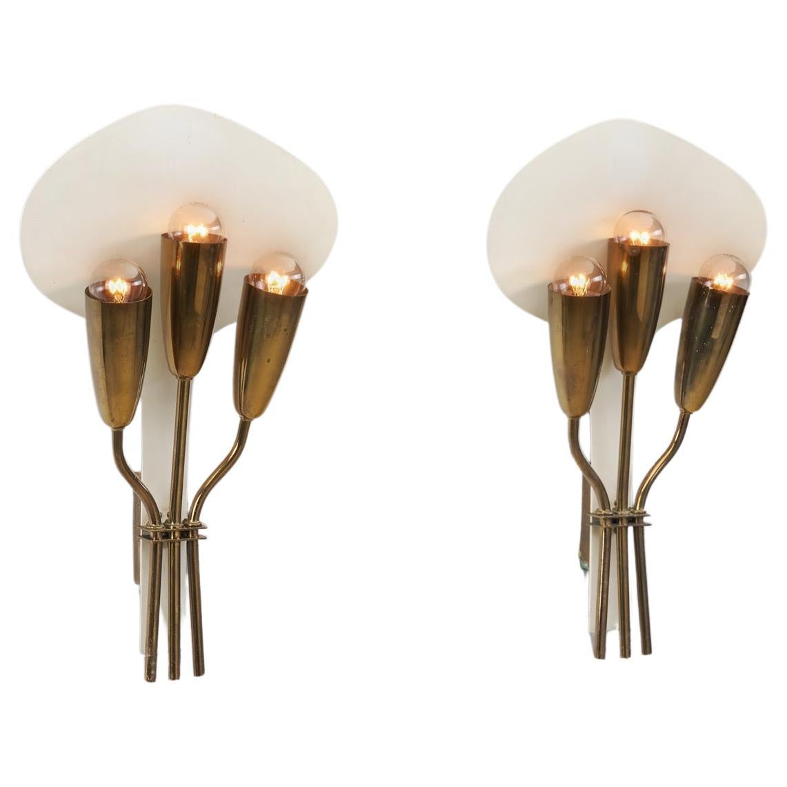 Harald Notini Model "8772/3" Wall Lights for Böhlmarks, Sweden 1950s en venta