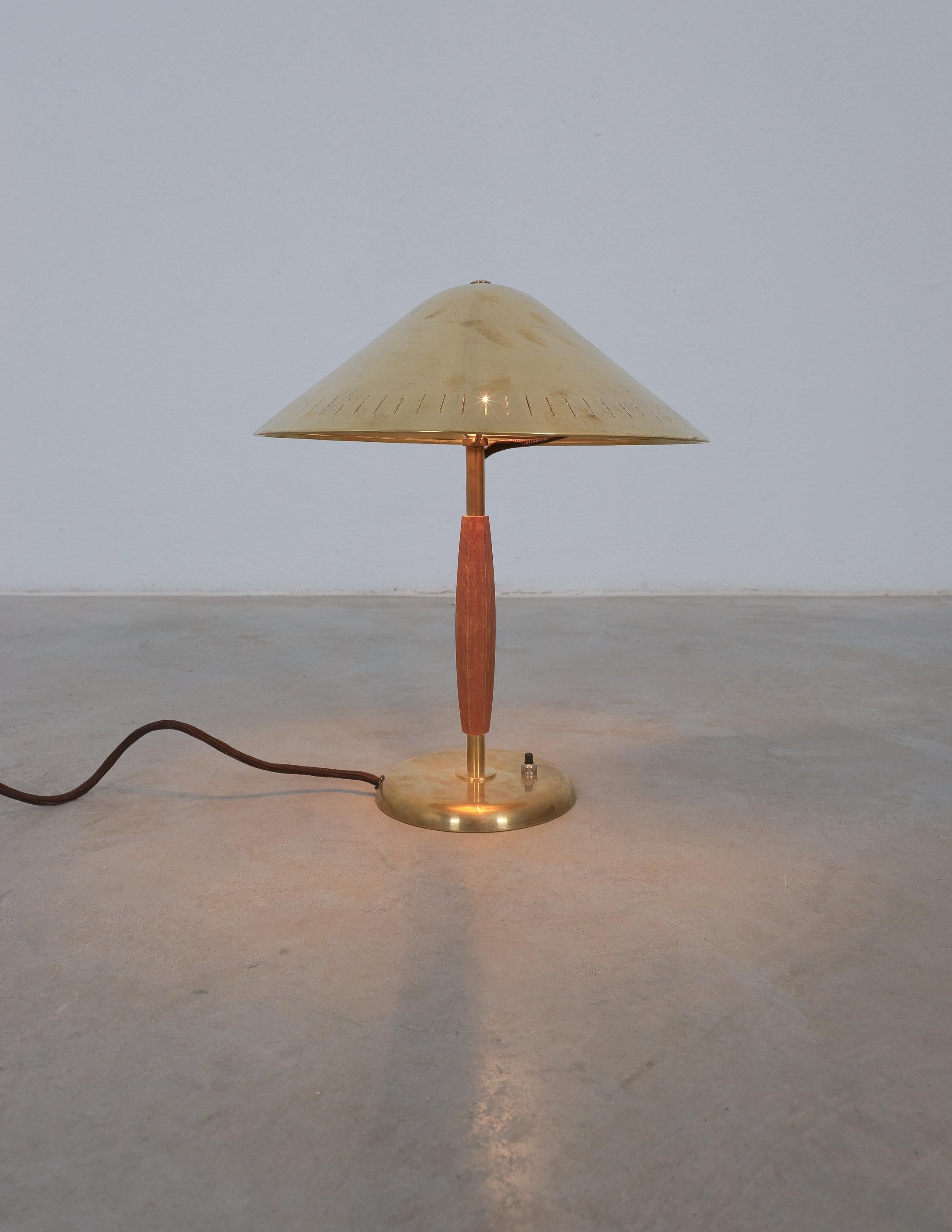 Harald Notini Pair Table Lamps Brass Böhlmarks, Sweden, 1940s For Sale 1