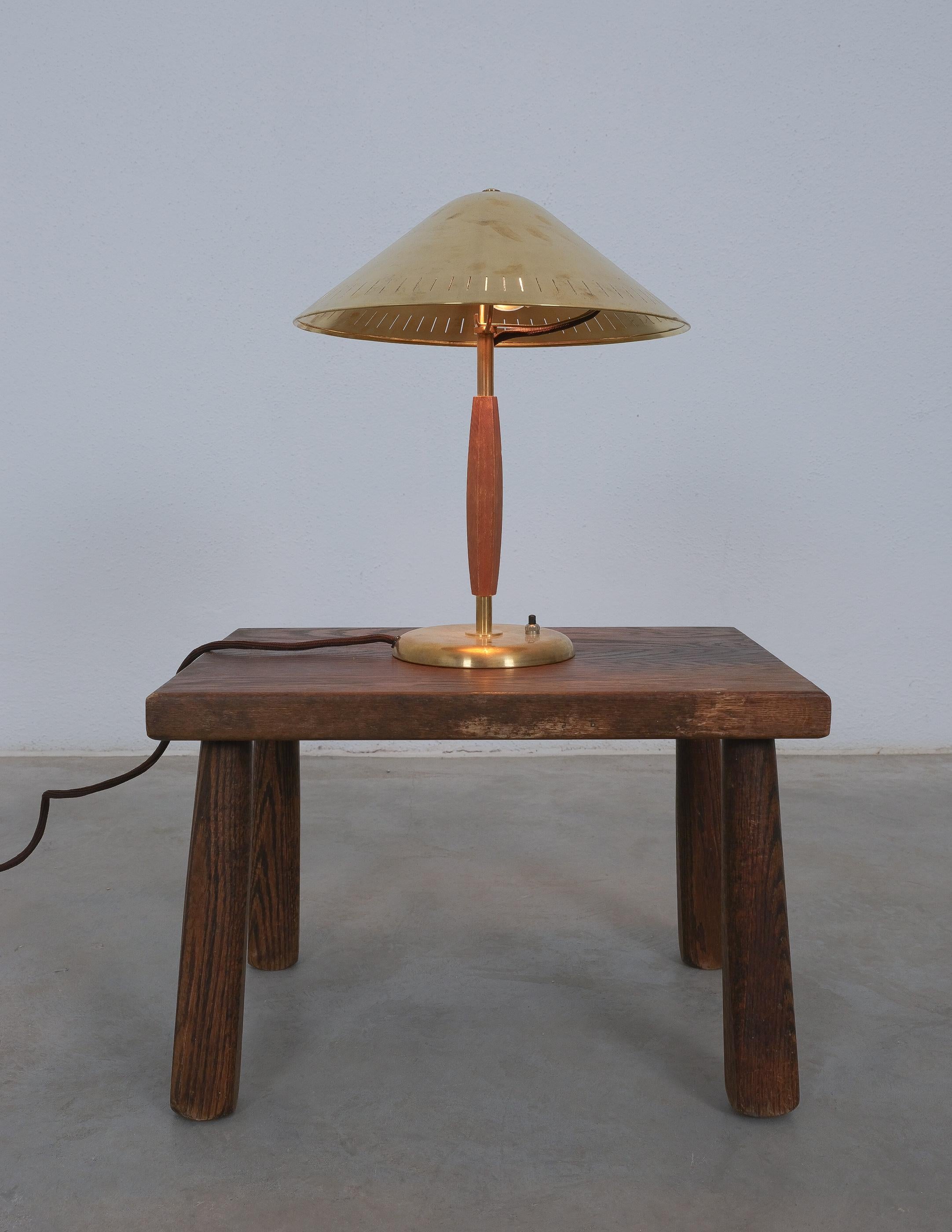 Harald Notini Pair Table Lamps Brass Böhlmarks, Sweden, 1940s For Sale 3