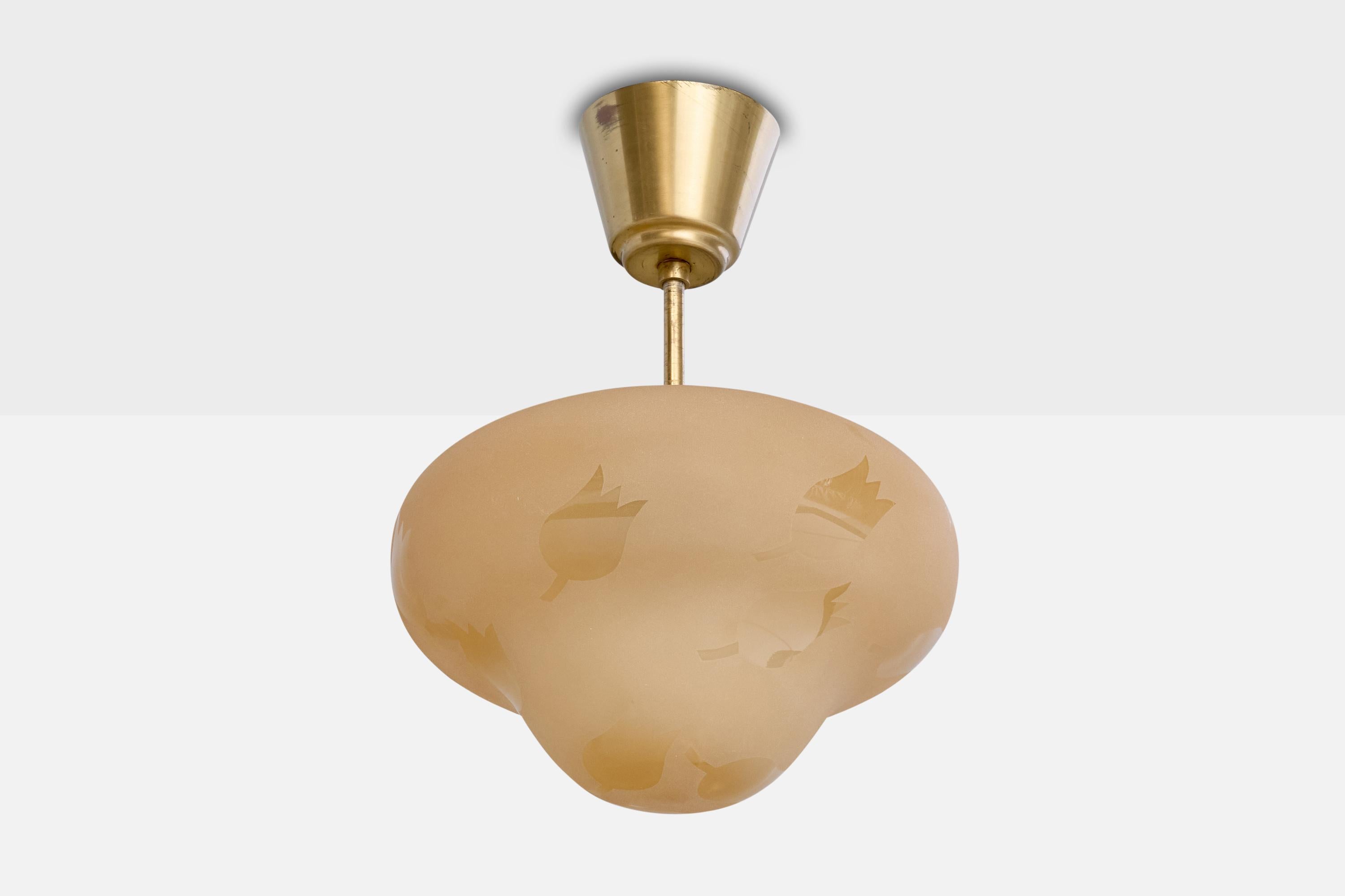 A brass and beige etched glass pendant light designed by Harald Notini and produced by Arvid Böhlmarks Lampfabrik, Sweden, c. 1940s.

Overall Dimensions (inches): 13.5” H x 10.75” Diameter

Dimensions of Canopy: 3.25“ H x 3.75” Diameter 

Stem