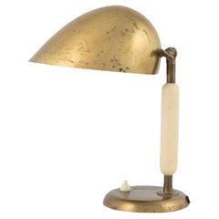 Harald Notini, Lampada da tavolo moderna svedese, ottone patinato, Wood, rara, anni '30