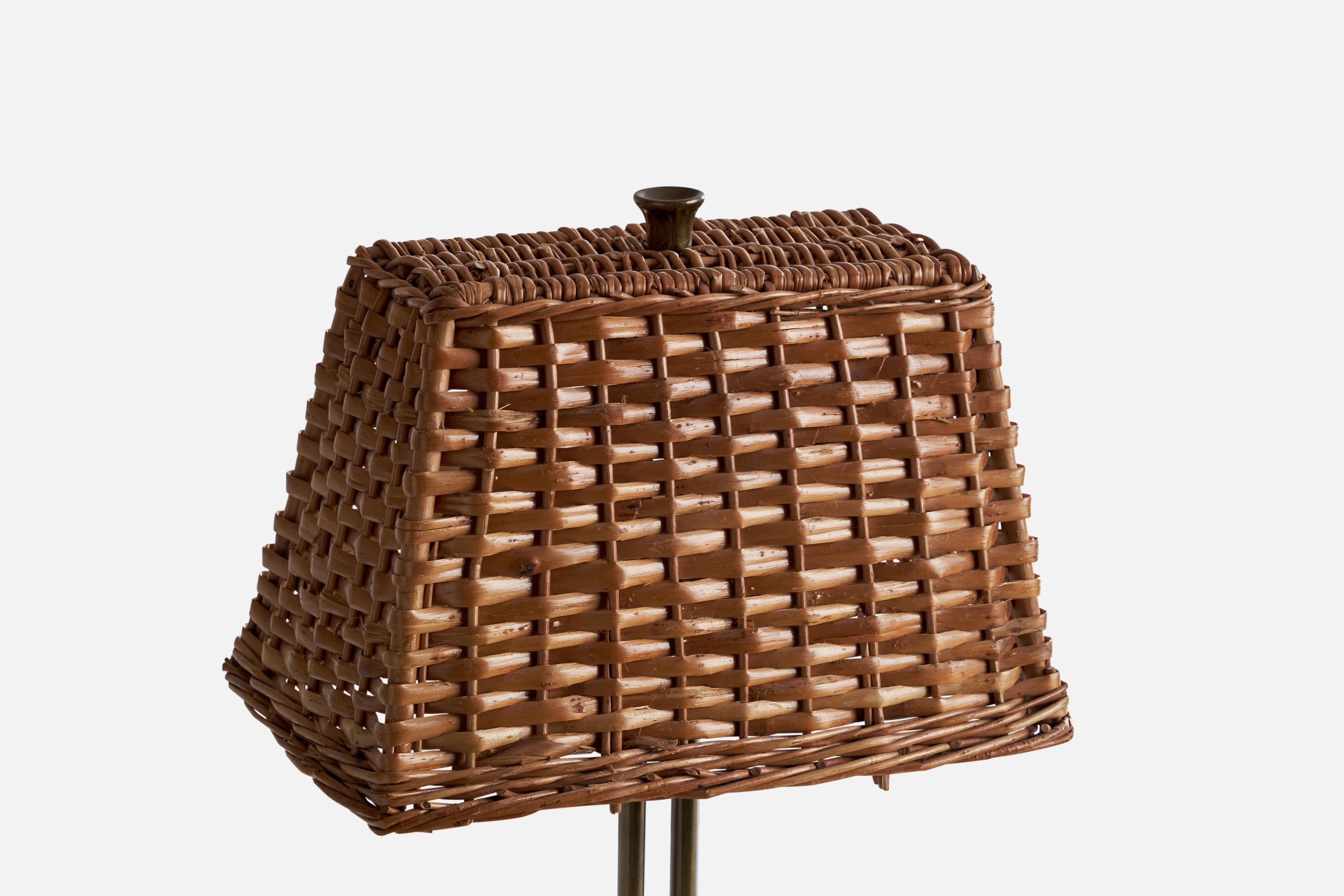 Harald Notini, Table Lamp, Brass, Mahogany, Rattan, Sweden, 1940s In Good Condition For Sale In High Point, NC