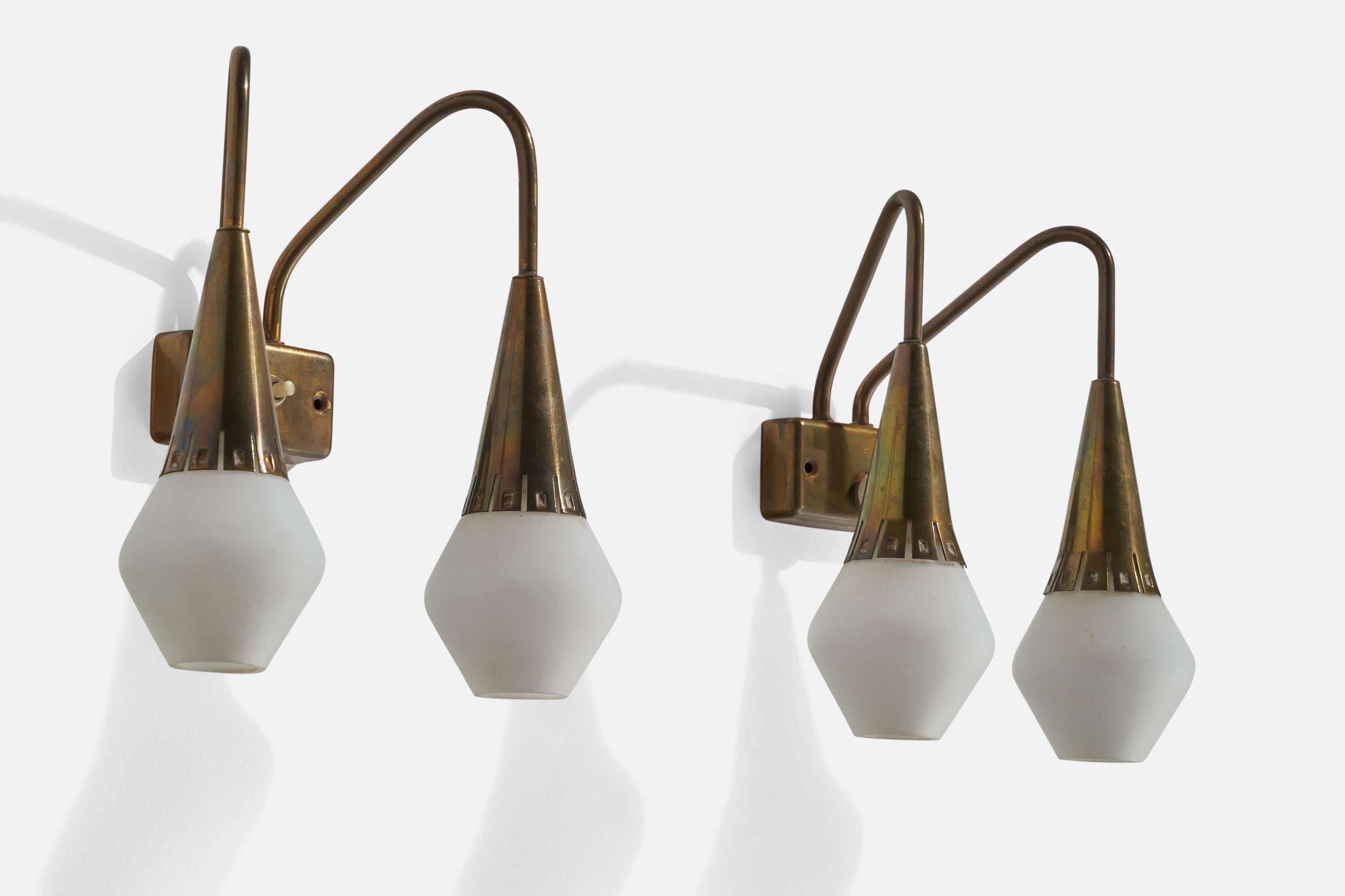 Scandinavian Modern Harald Notini, Wall Lights, Brass, Glass, Sweden, 1940s For Sale