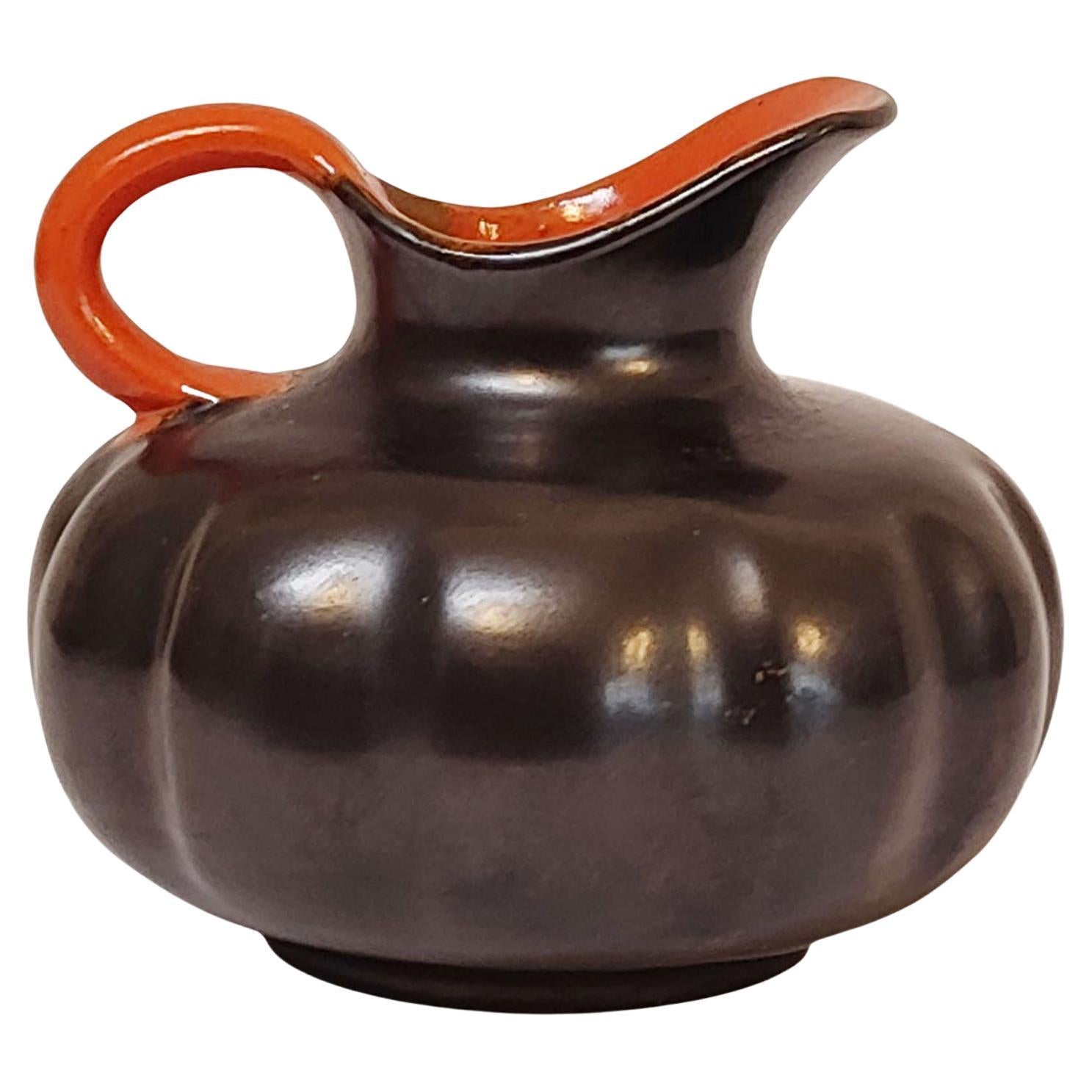 Harald Östergren per Upsala Ekeby, Brocca in ceramica, Svezia anni '30 in vendita