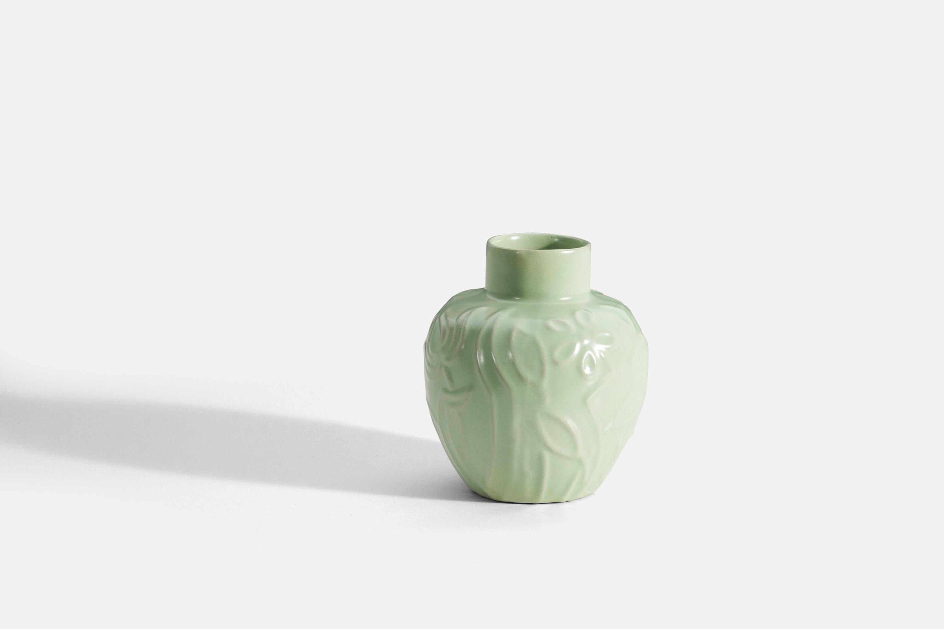 Harald Östergren, Vase, Green-Glazed Earthenware, Upsala-Ekeby, Sweden, 1930s In Good Condition For Sale In High Point, NC